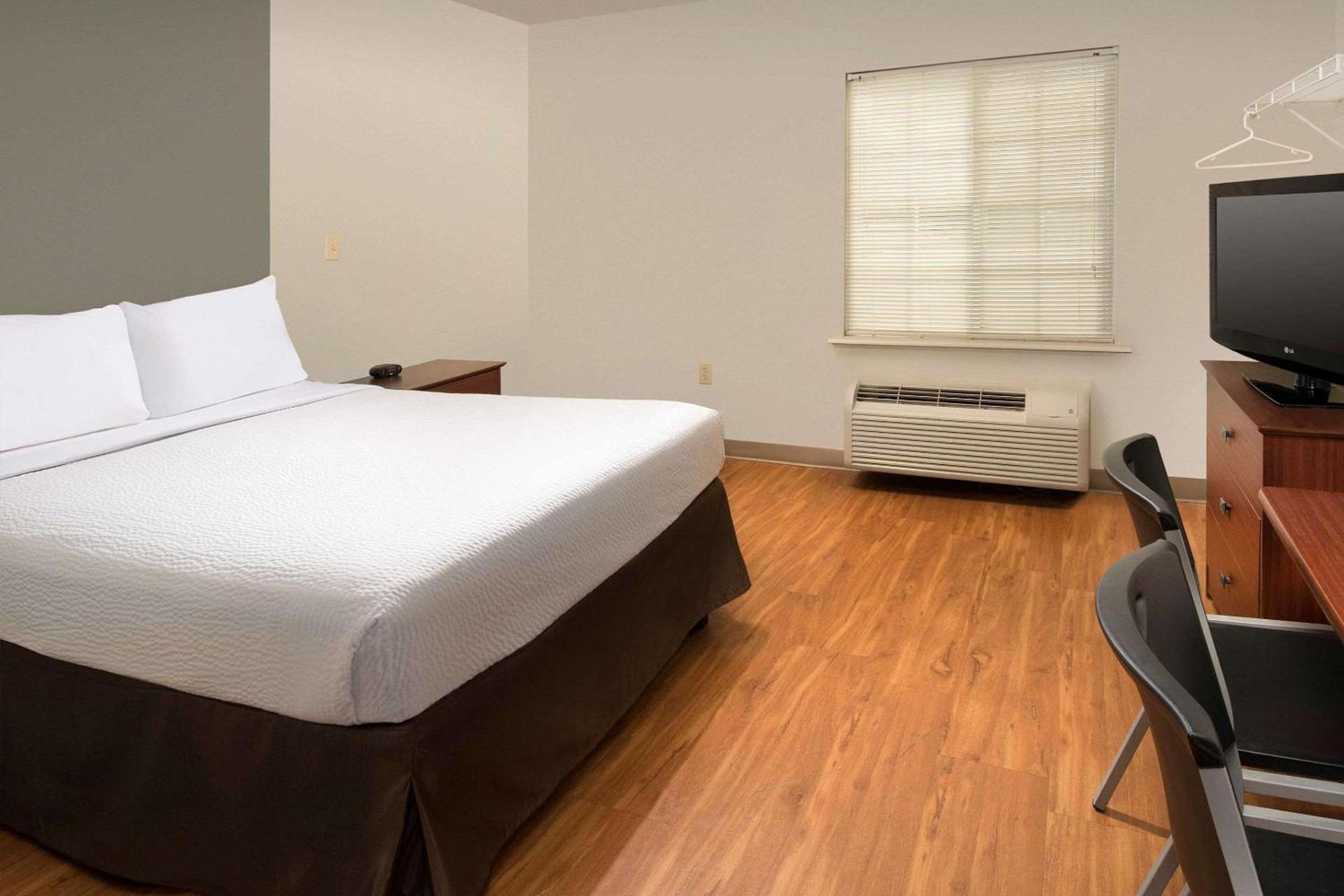 WoodSpring Suites Killeen photo 6