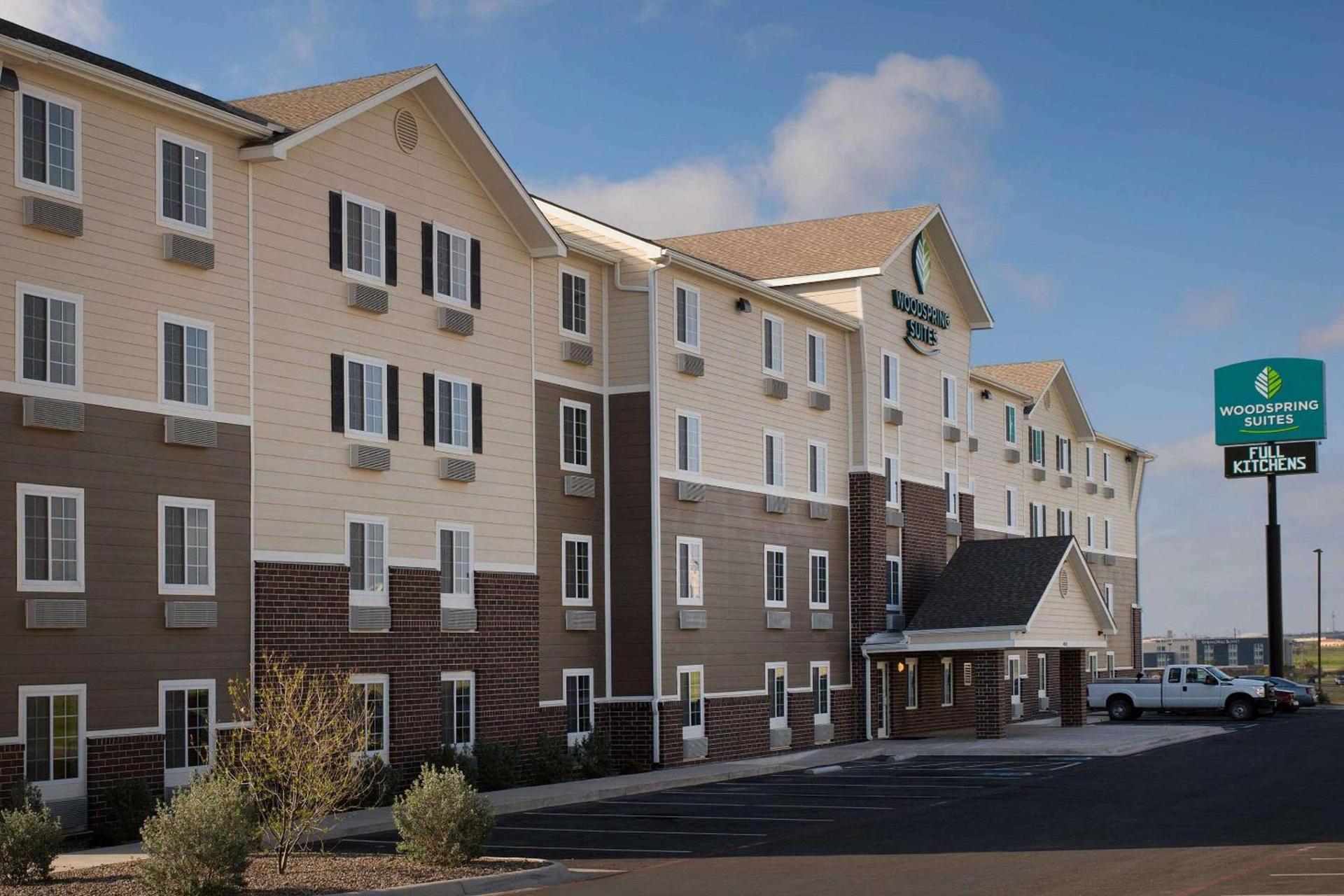 WoodSpring Suites San Angelo photo 4