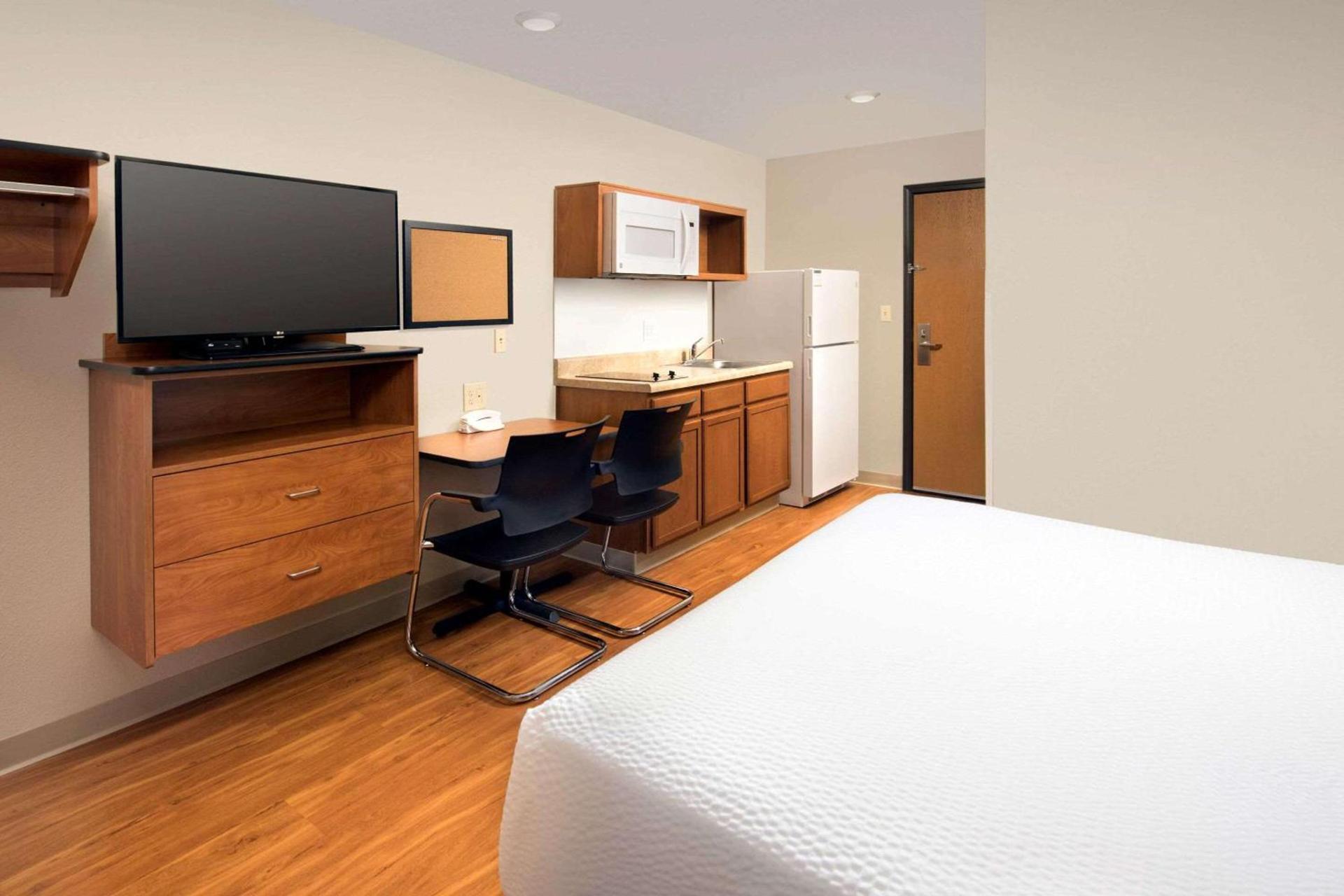 WoodSpring Suites San Angelo photo 8