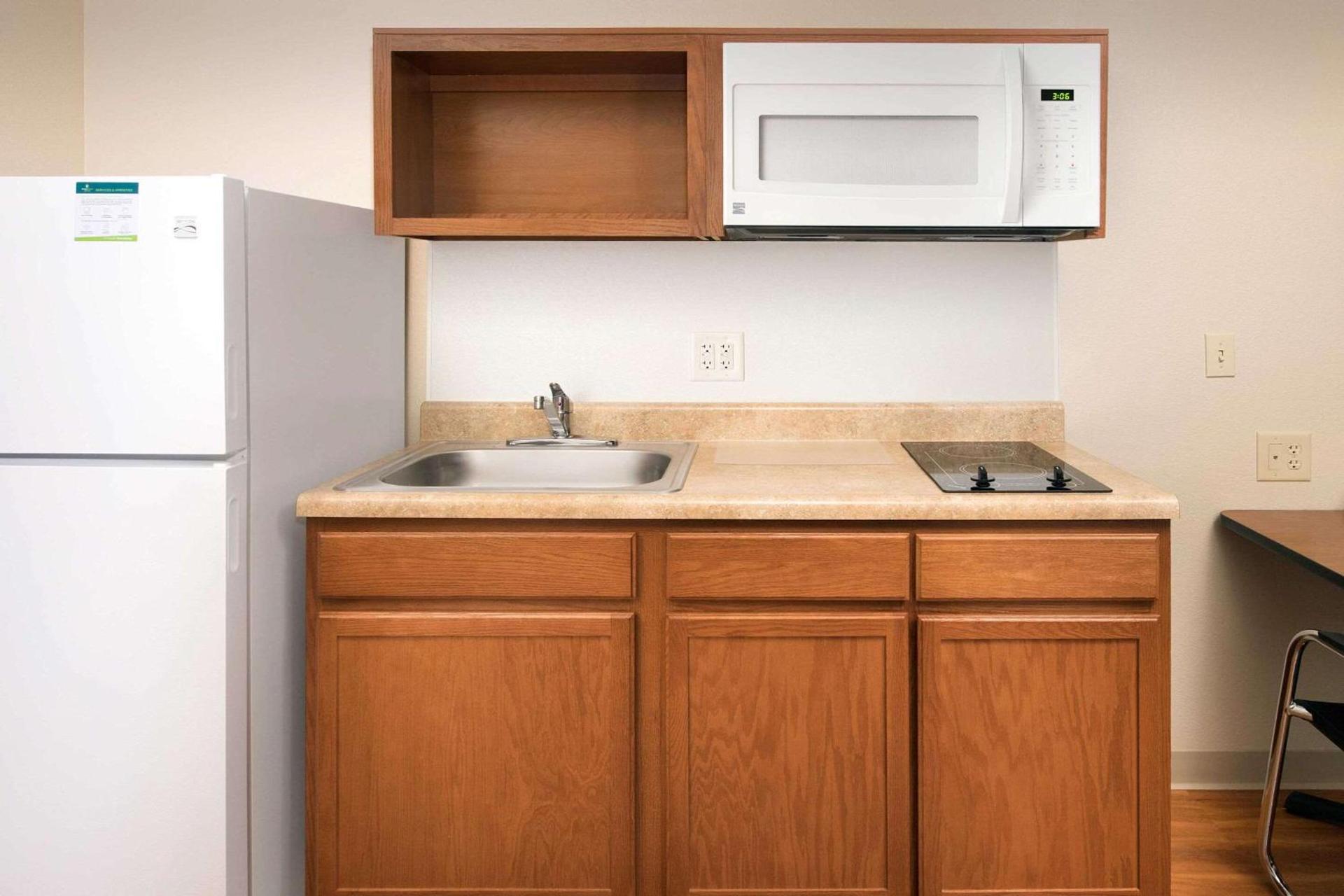 WoodSpring Suites San Angelo photo 12