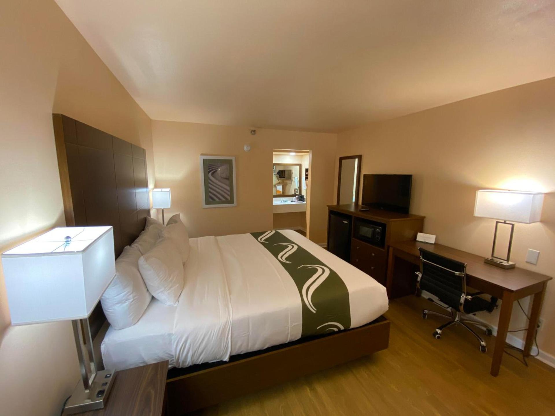 Quality Inn Pulaski photo 8