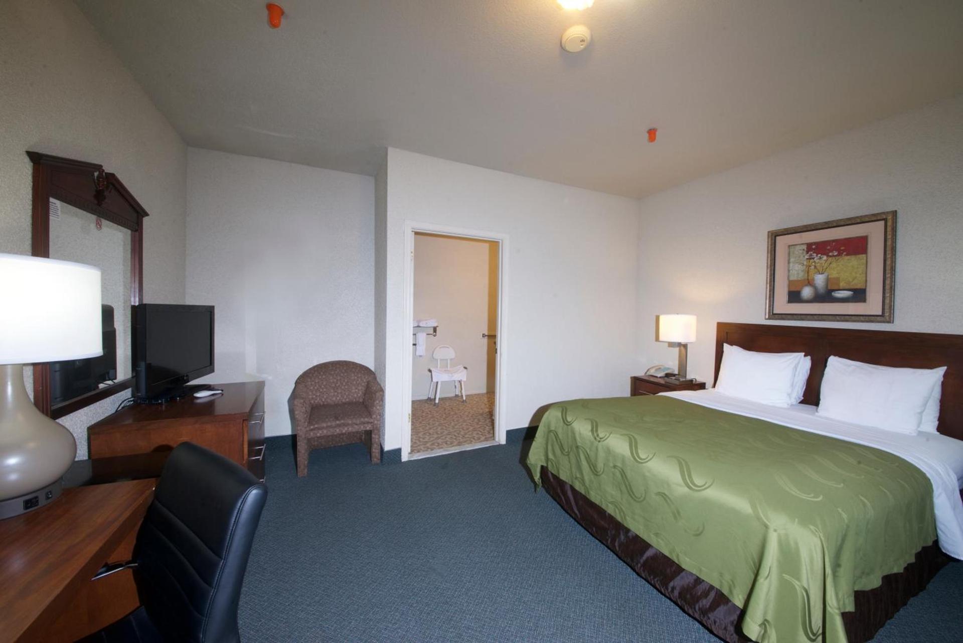 Quality Inn Yosemite Valley Gateway photo 65