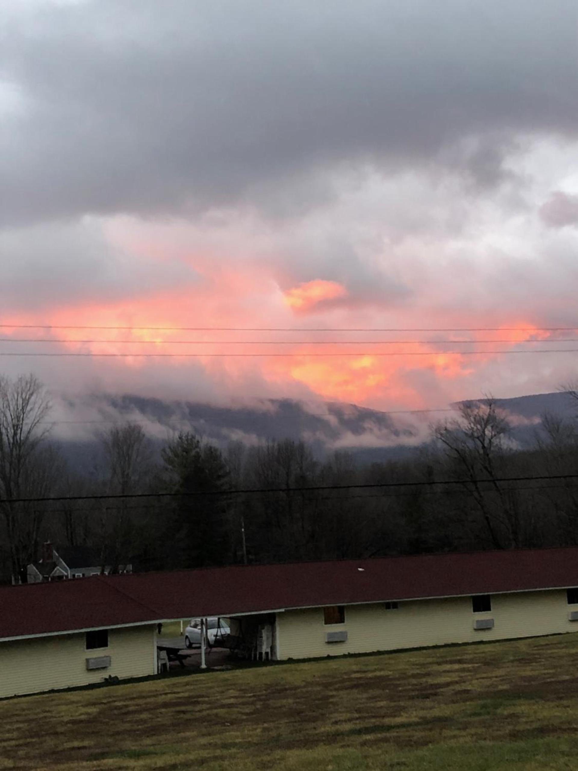 Four Winds Country Motel photo 60
