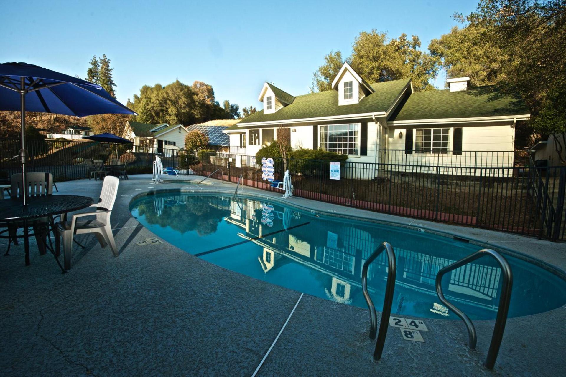 Quality Inn Yosemite Valley Gateway photo 48