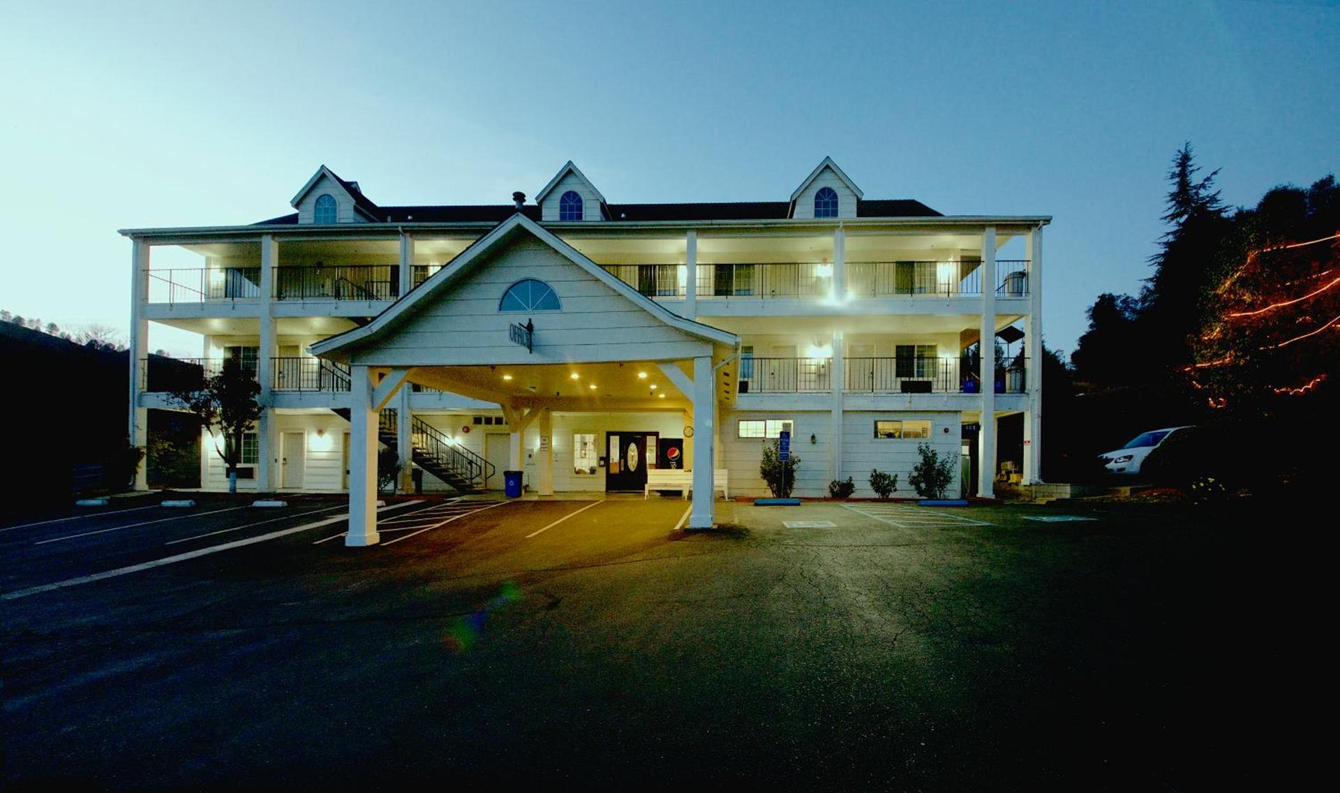 Quality Inn Yosemite Valley Gateway photo 41