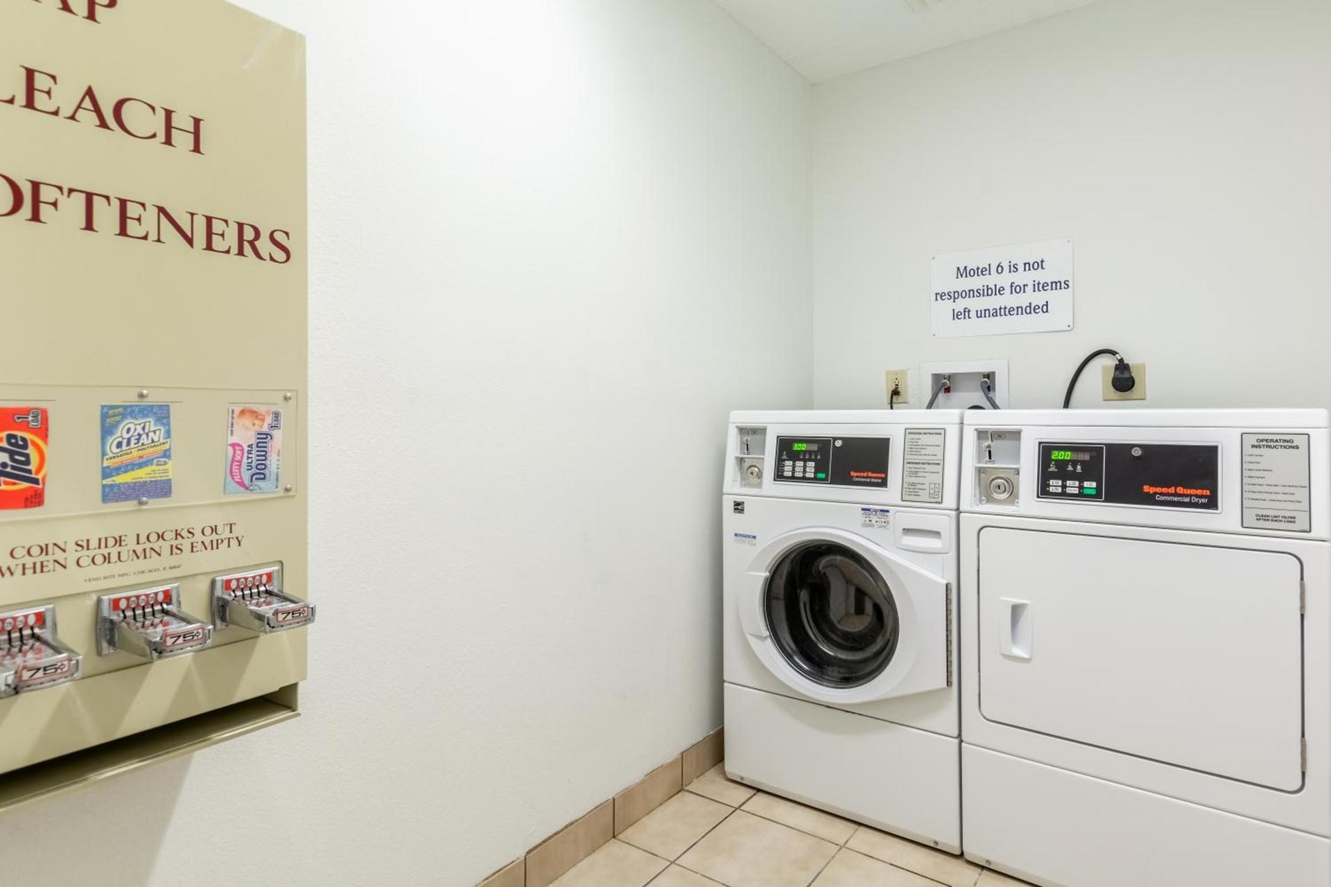 Motel 6 Walton, KY - Richwood - Cincinnati Airport South photo 31