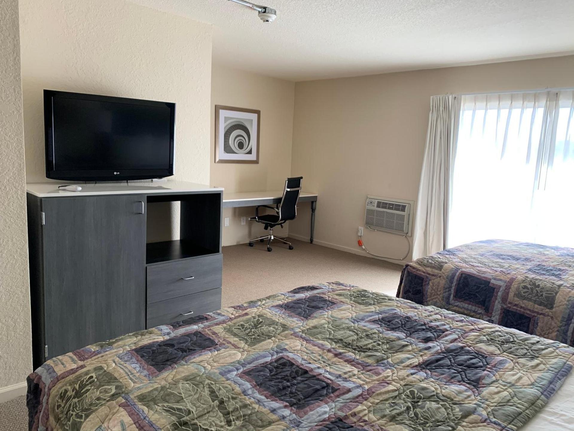 Apple Valley Hotel & Lodge photo 5