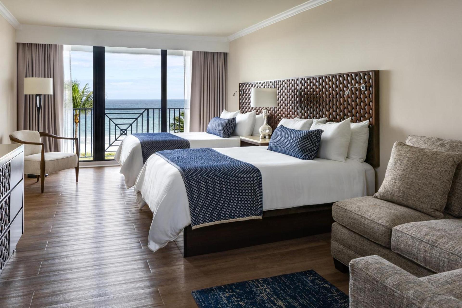 Opal Grand Oceanfront Resort & Spa photo 3