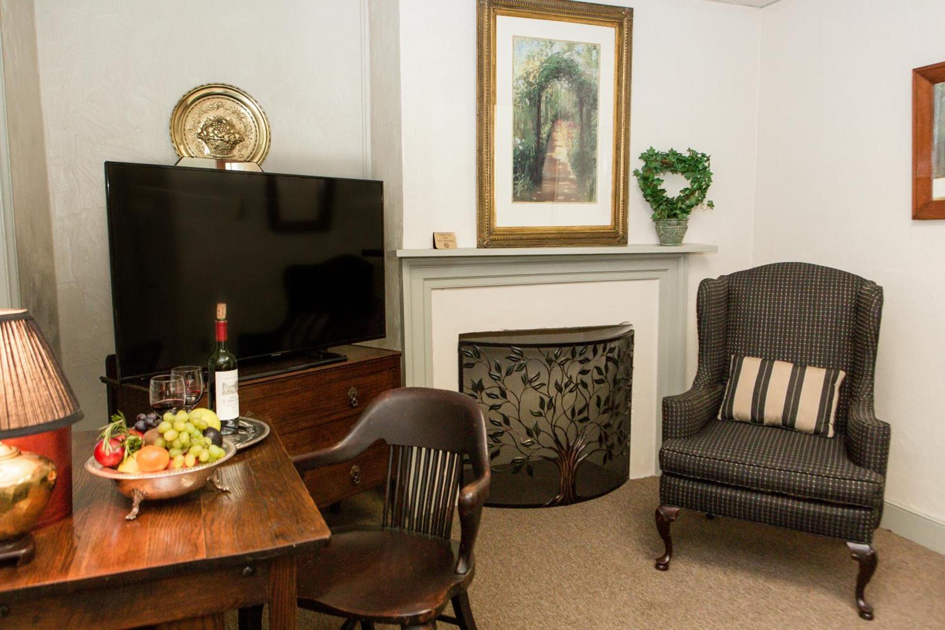 James Buchanan Hotel, Trademark Collection by Wyndham photo 30