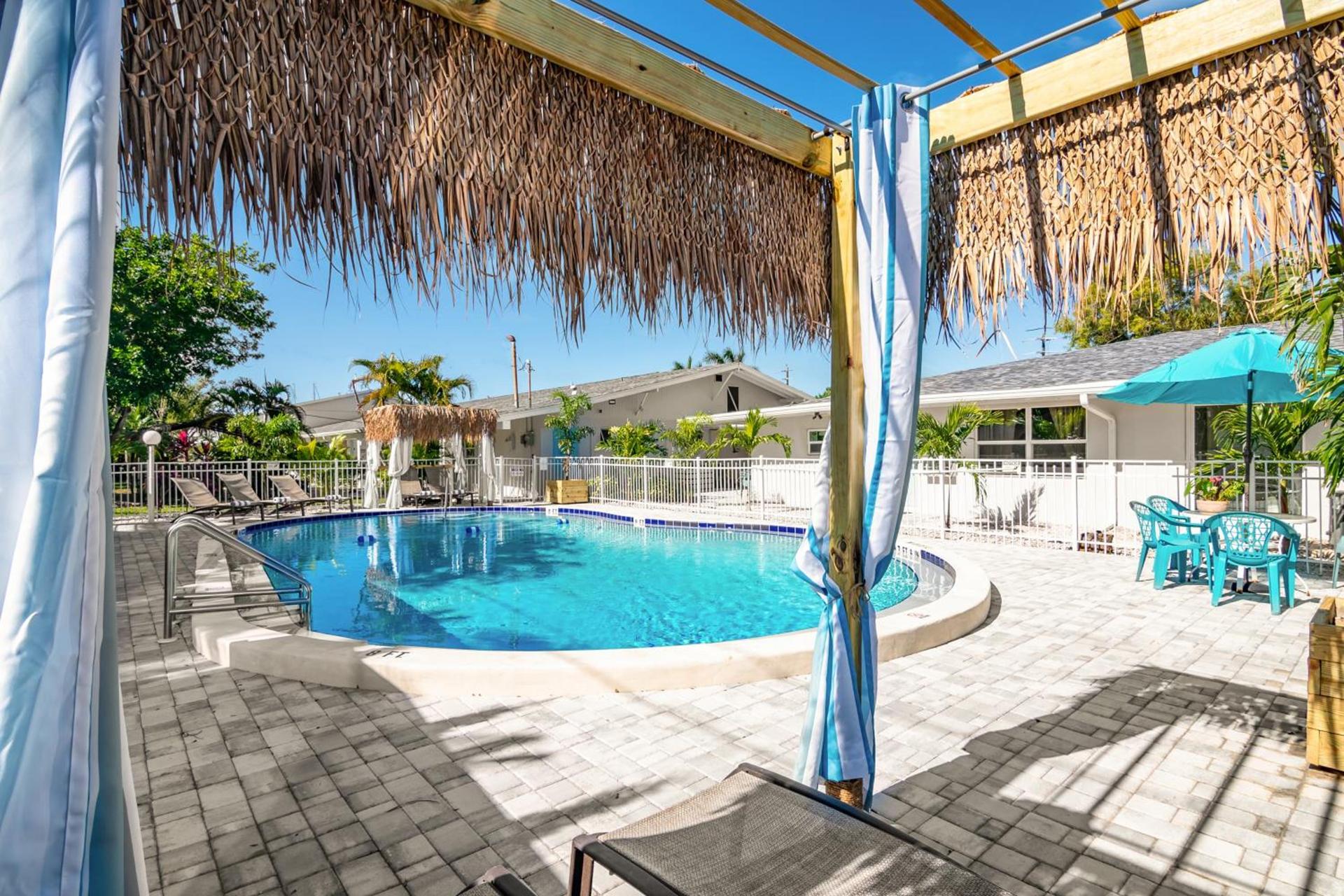 Latitude 26 Waterfront Boutique Resort - Fort Myers Beach photo 10