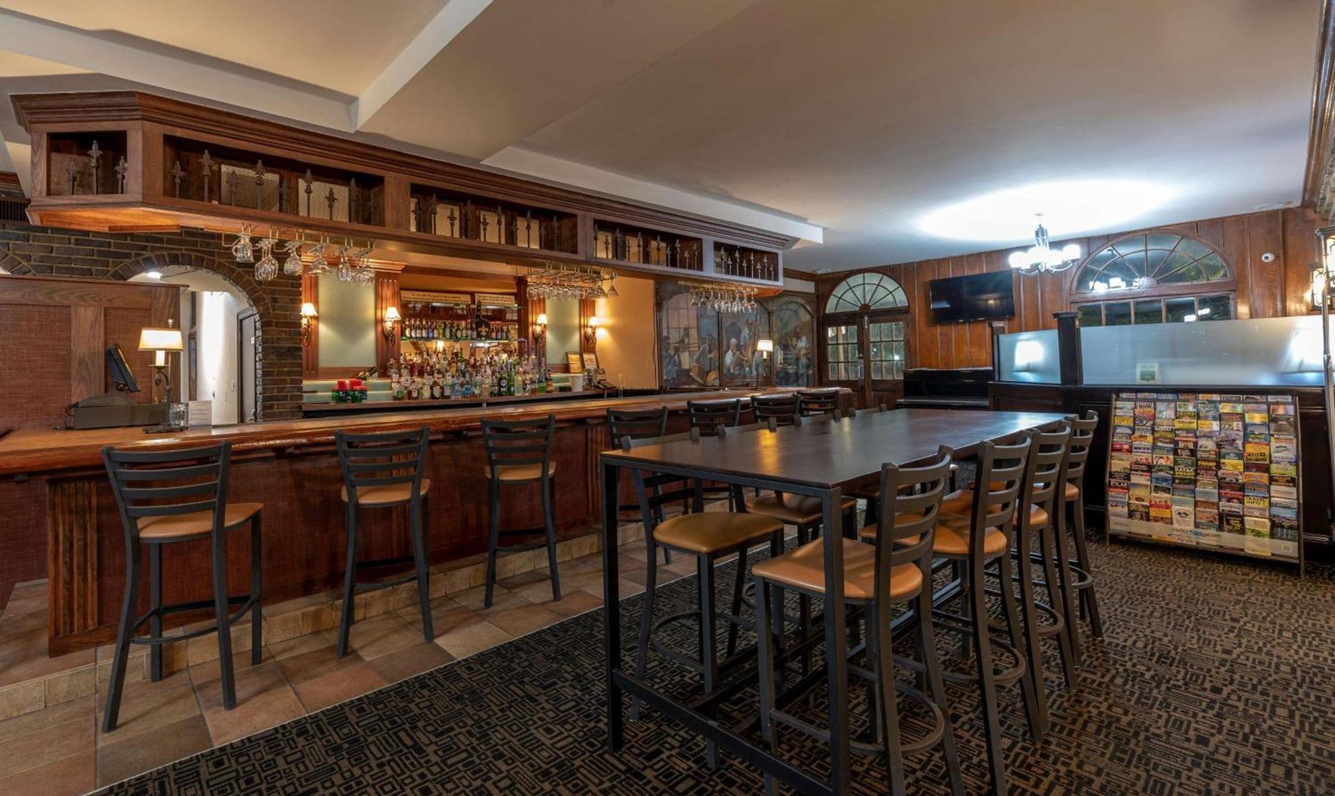 Best Western Plus French Quarter Courtyard Hotel photo 24