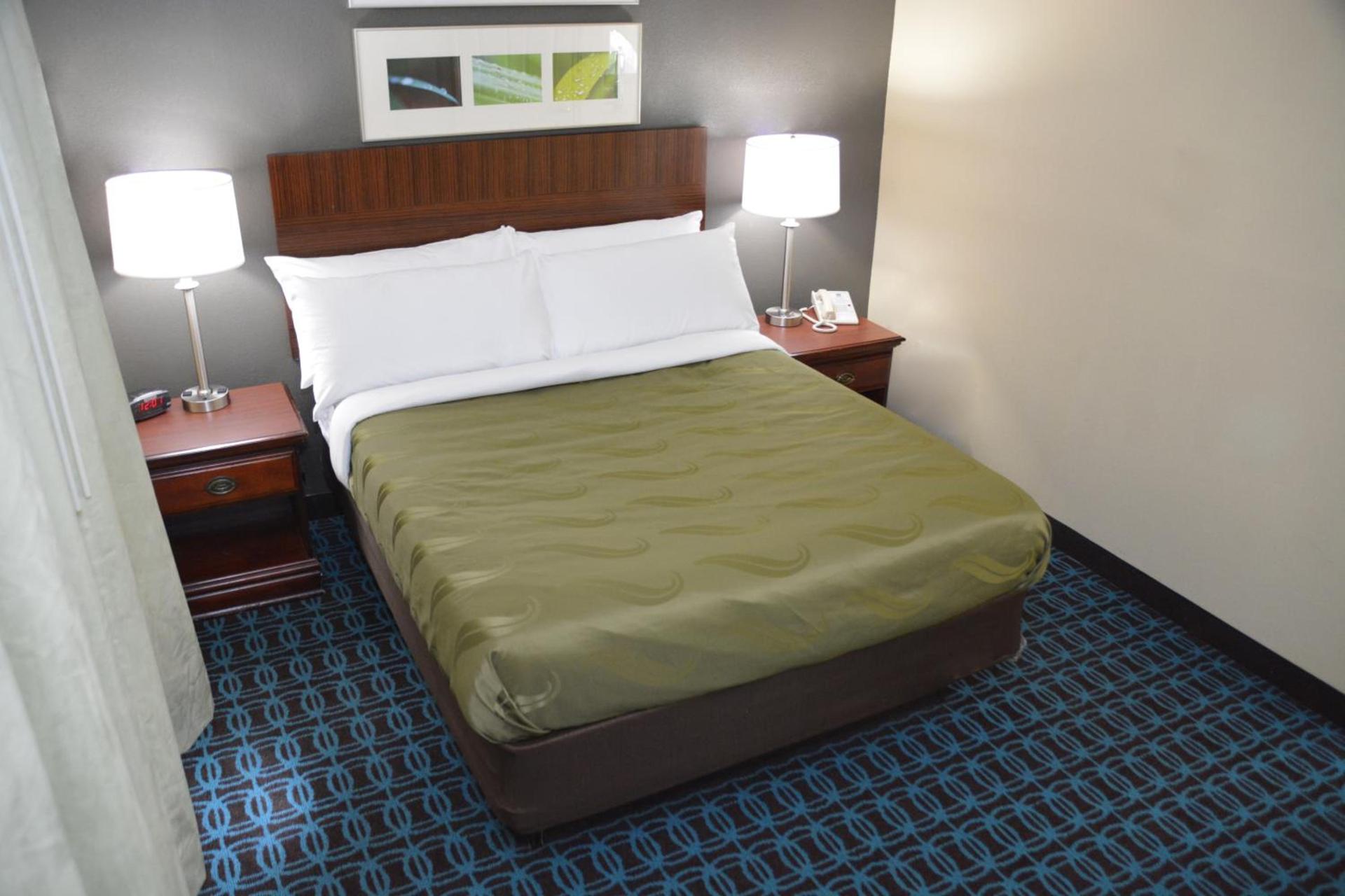 Quality Inn & Suites Dublin photo 21