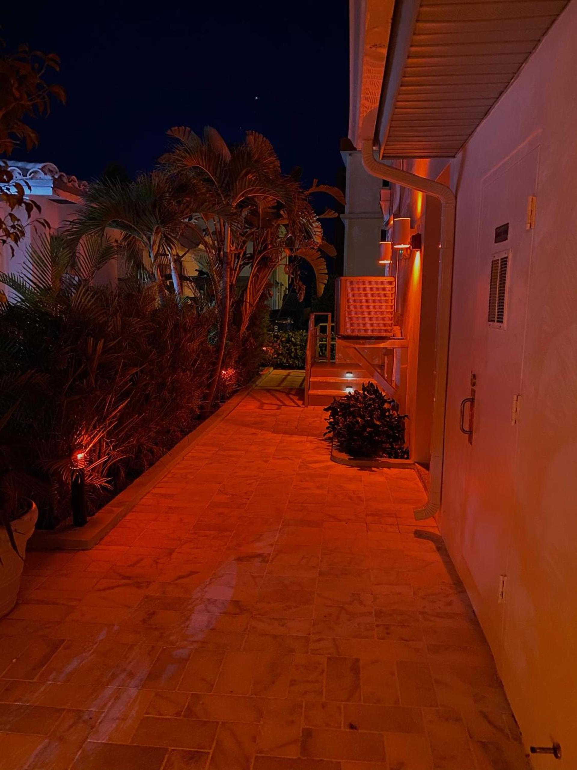 The Marlin Beachside photo 18