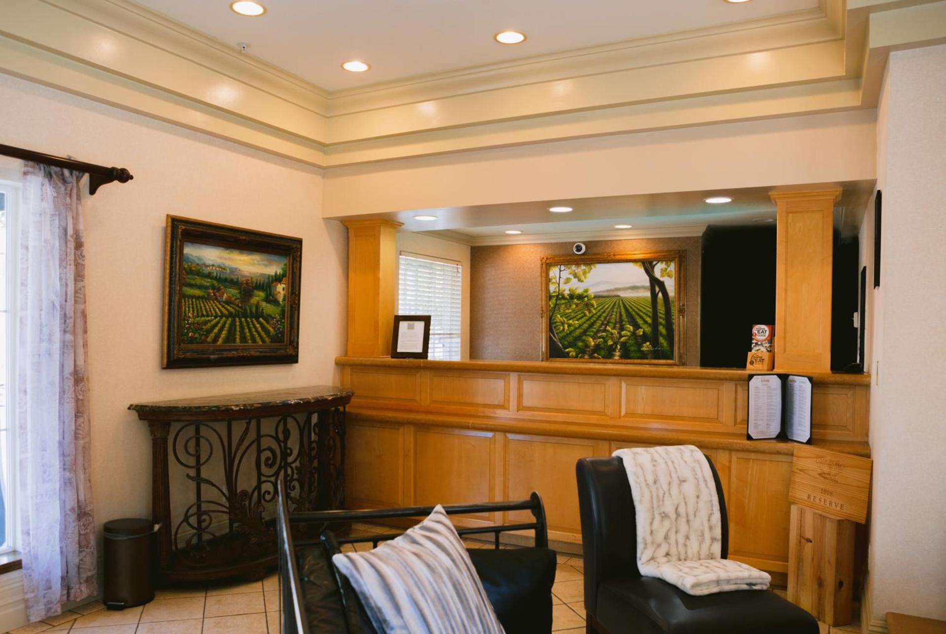Napa Valley Hotel & Suites photo 6
