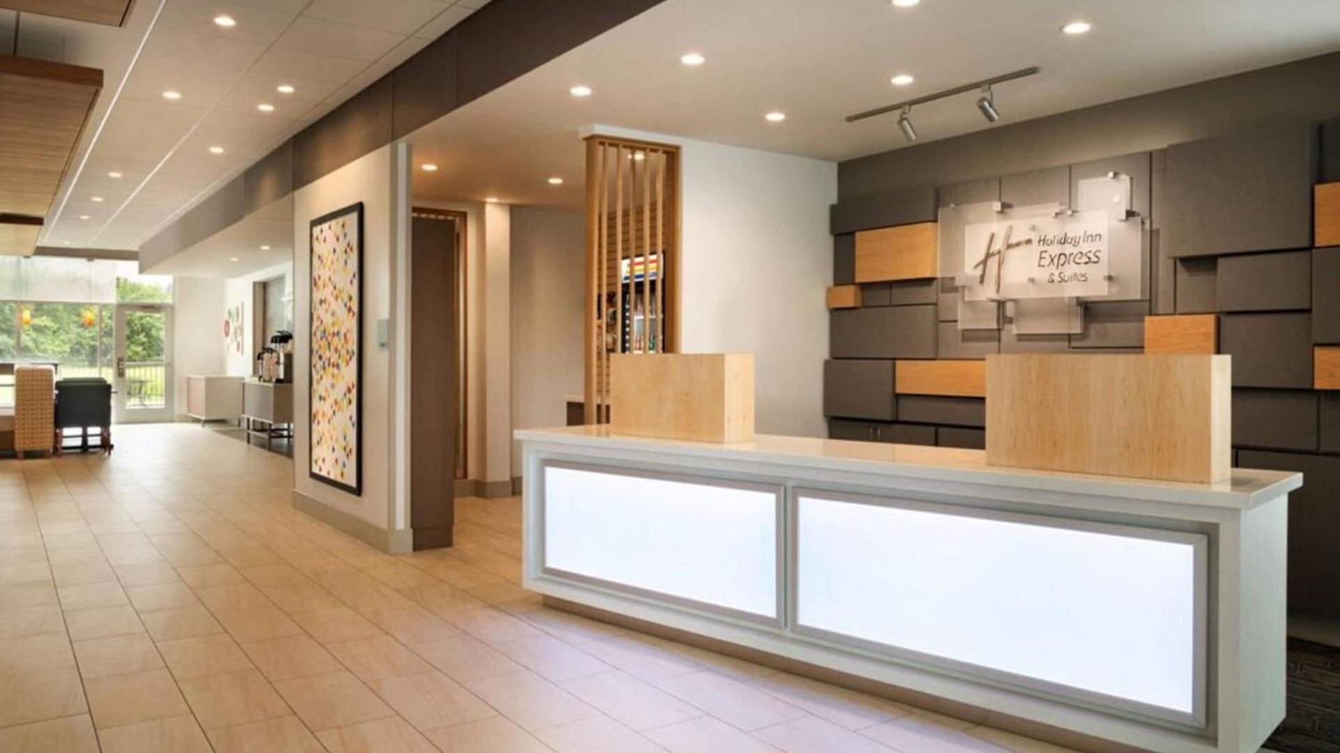 Holiday Inn Express Hotel & Suites Atascadero by IHG photo 12
