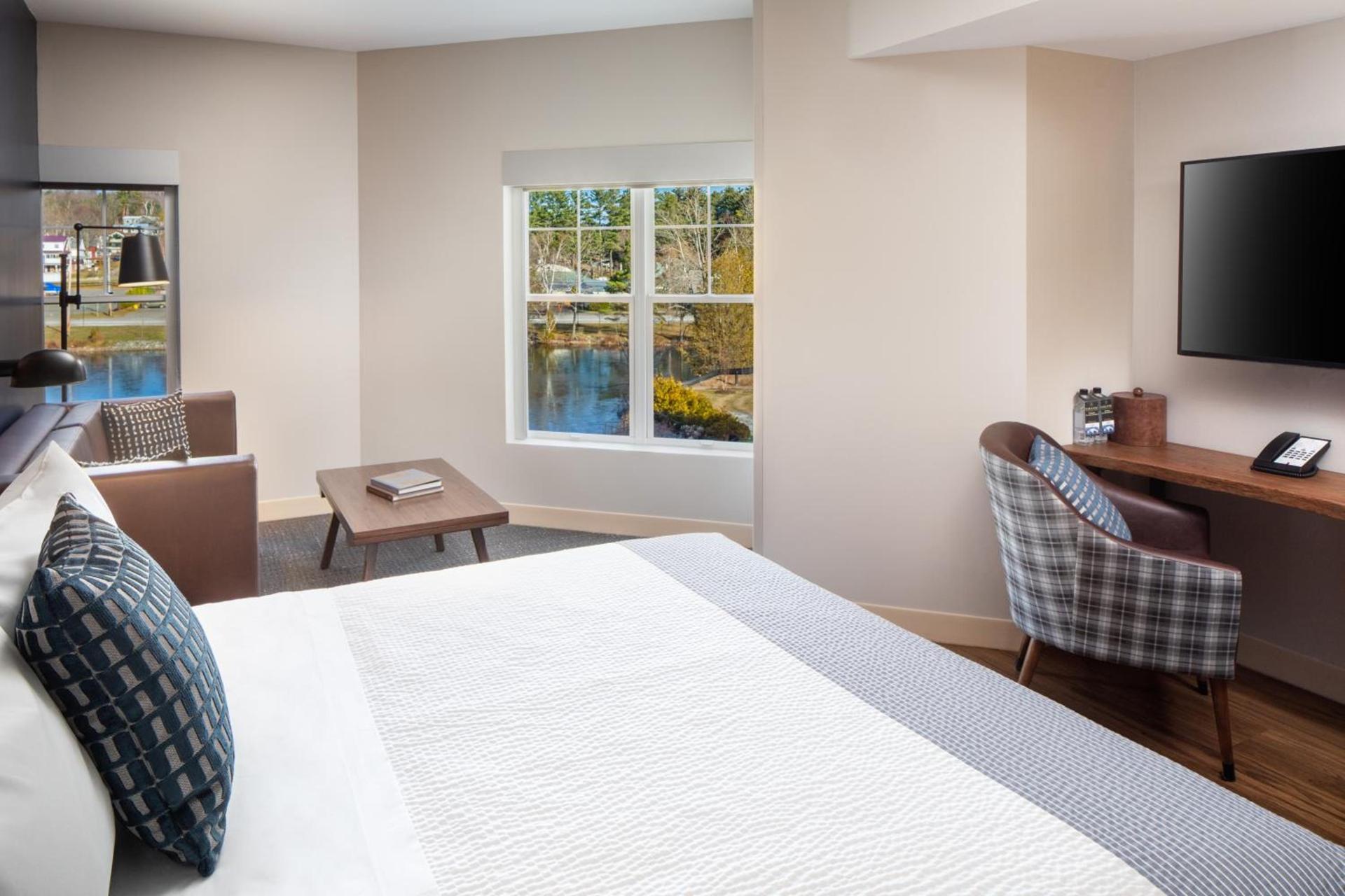 voco Saranac Lake NY - Waterfront by IHG photo 54