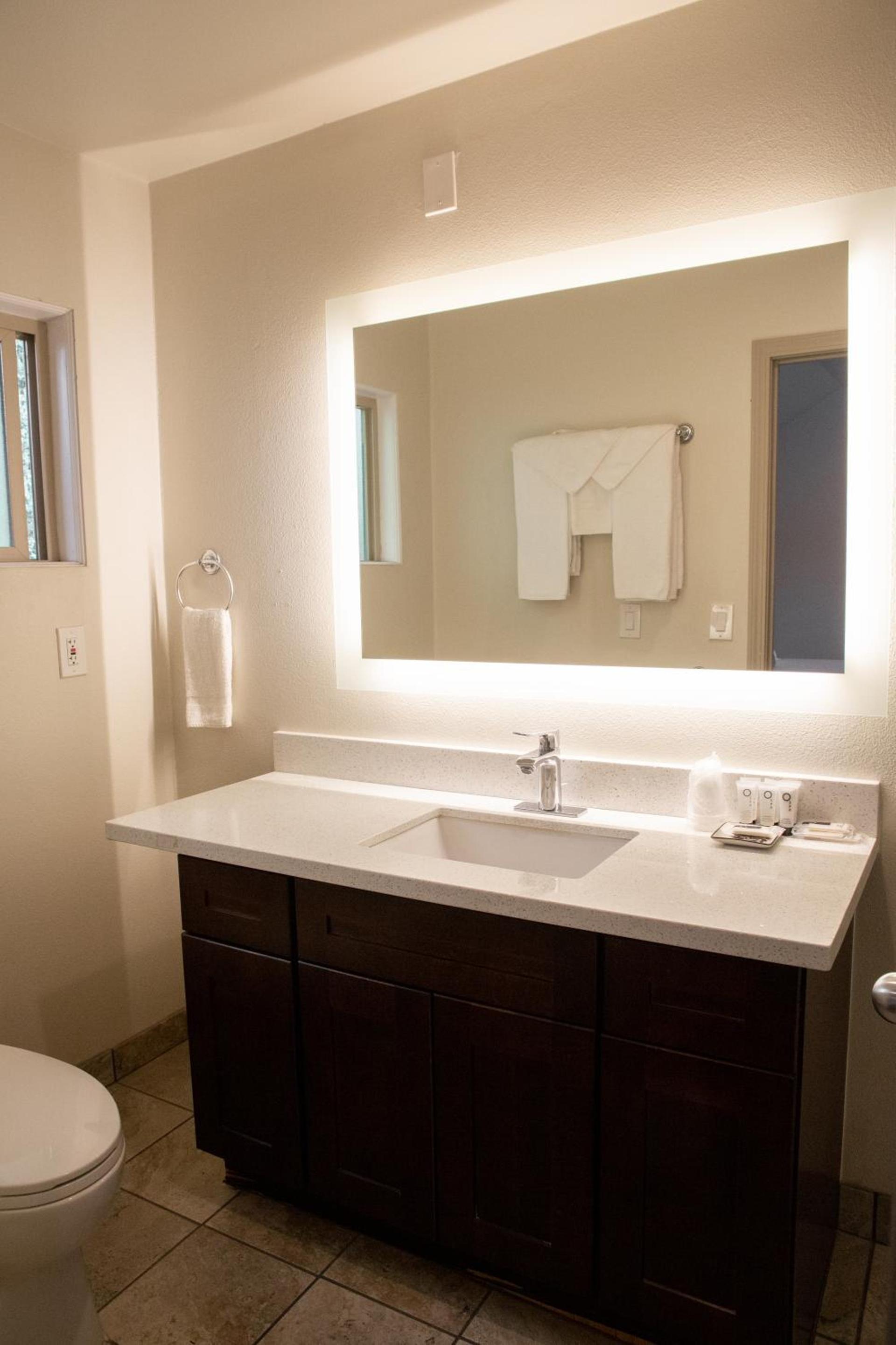 Sterling Inn photo 9