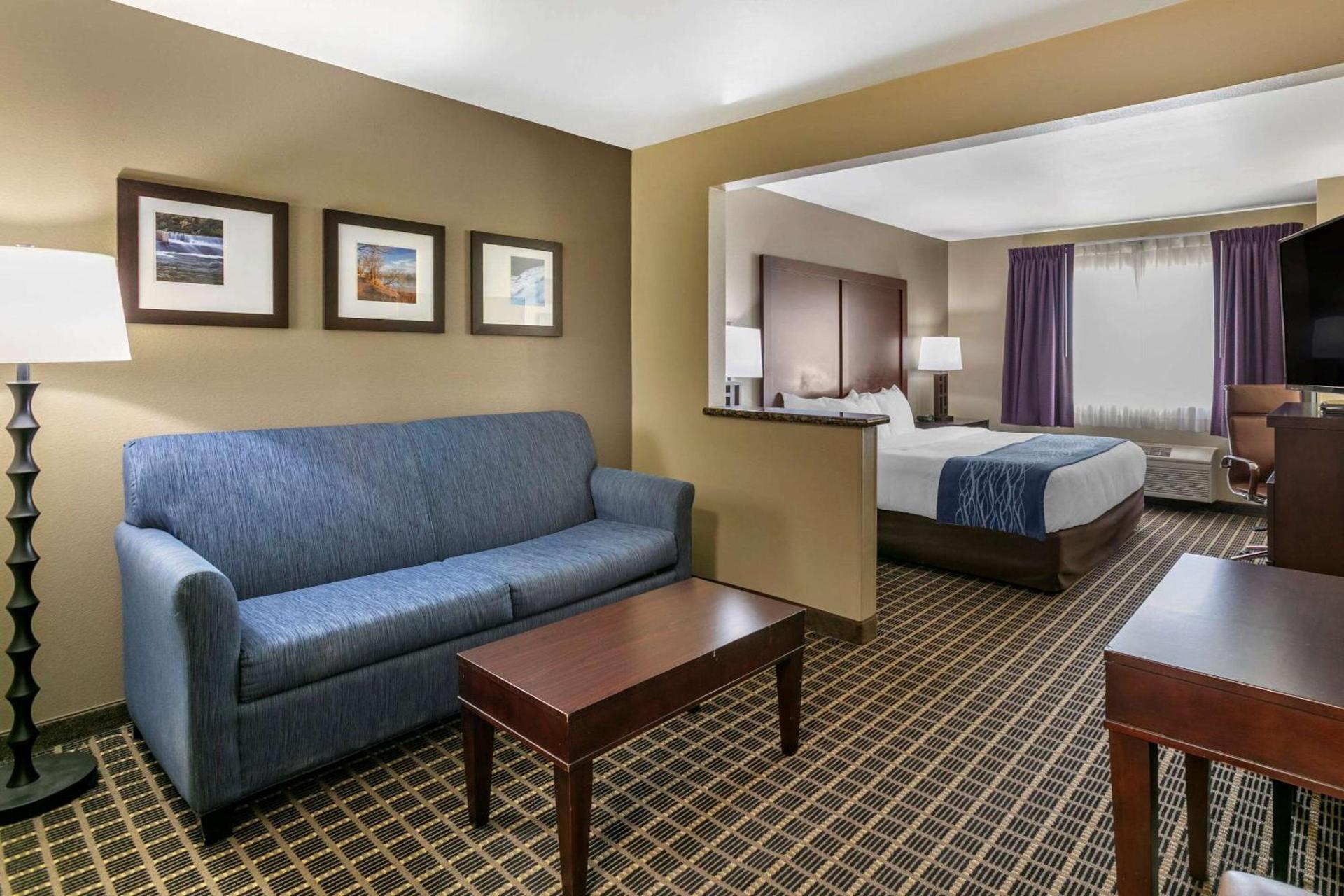 Comfort Inn Fort Collins North photo 21