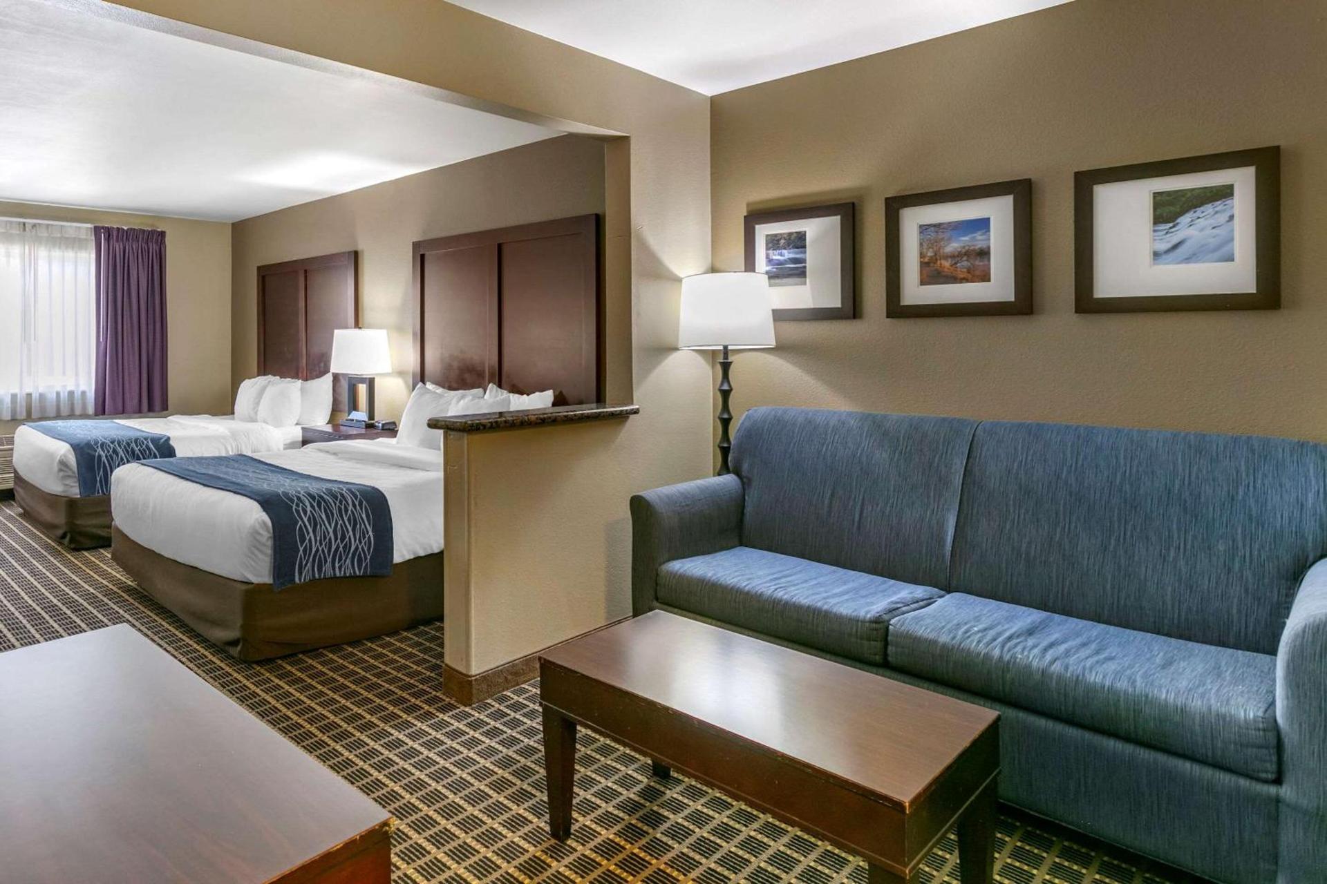 Comfort Inn Fort Collins North photo 27
