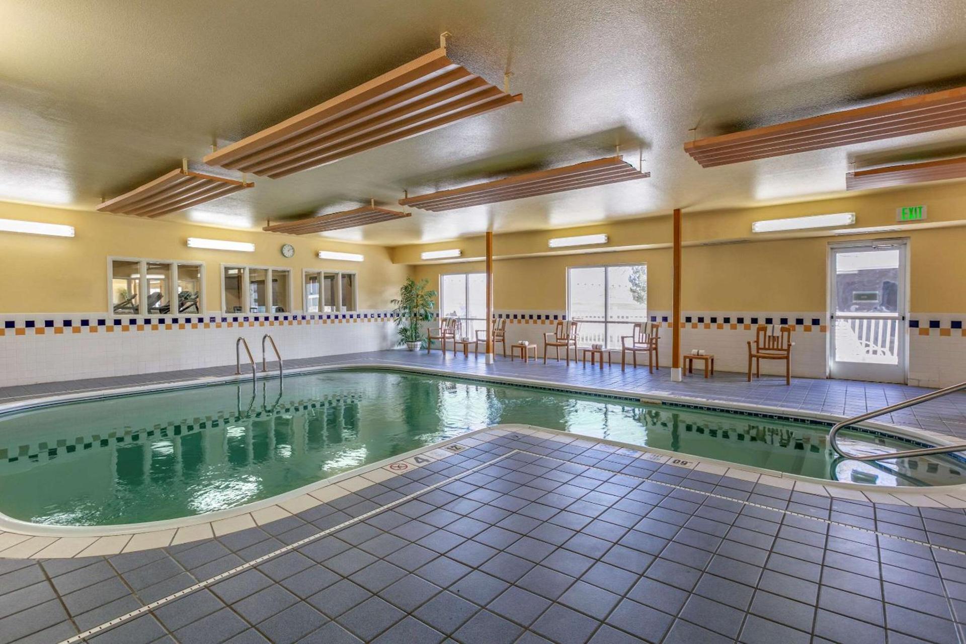 Comfort Inn Fort Collins North photo 29