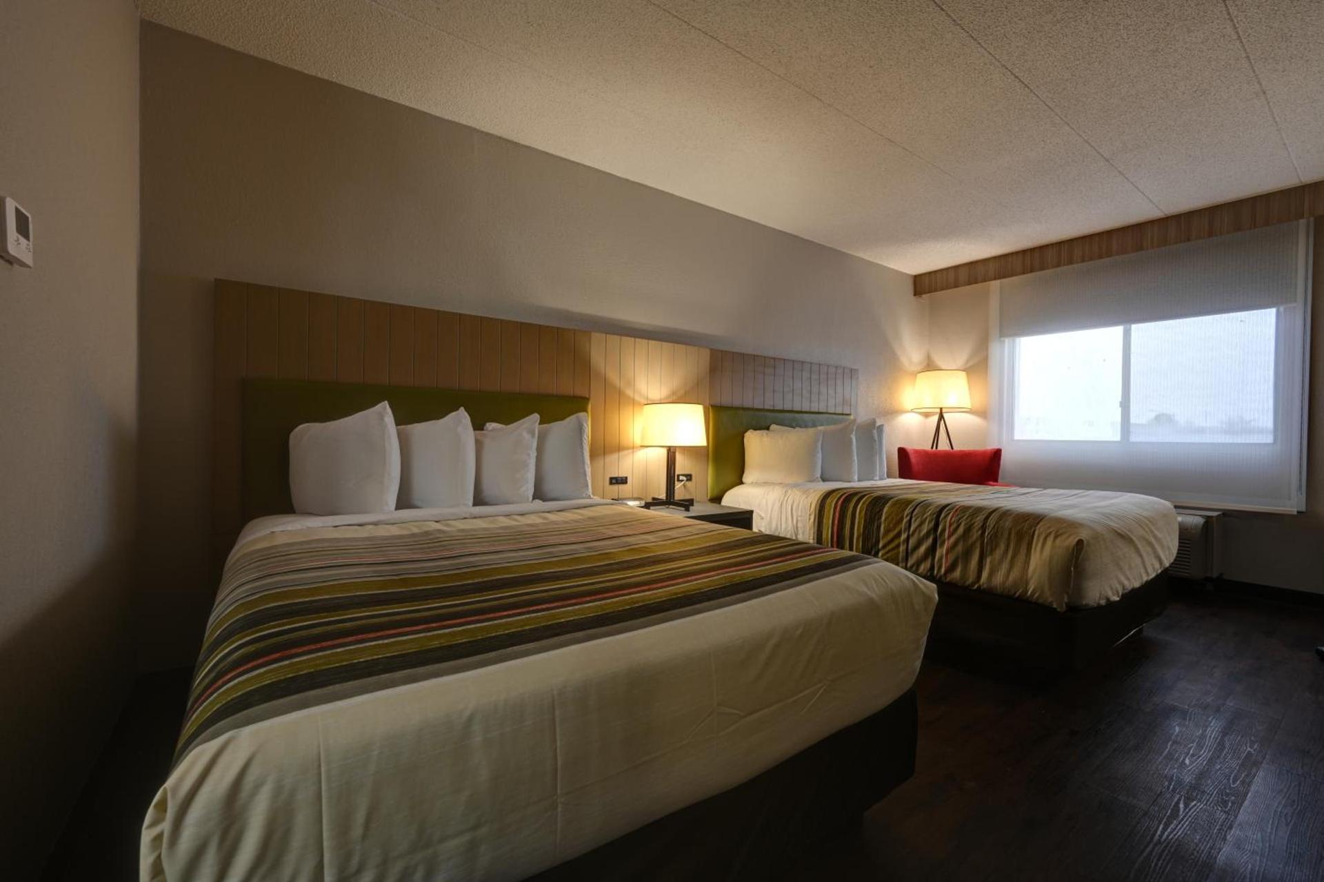 Country Inn & Suites by Radisson, Pierre, SD photo 24