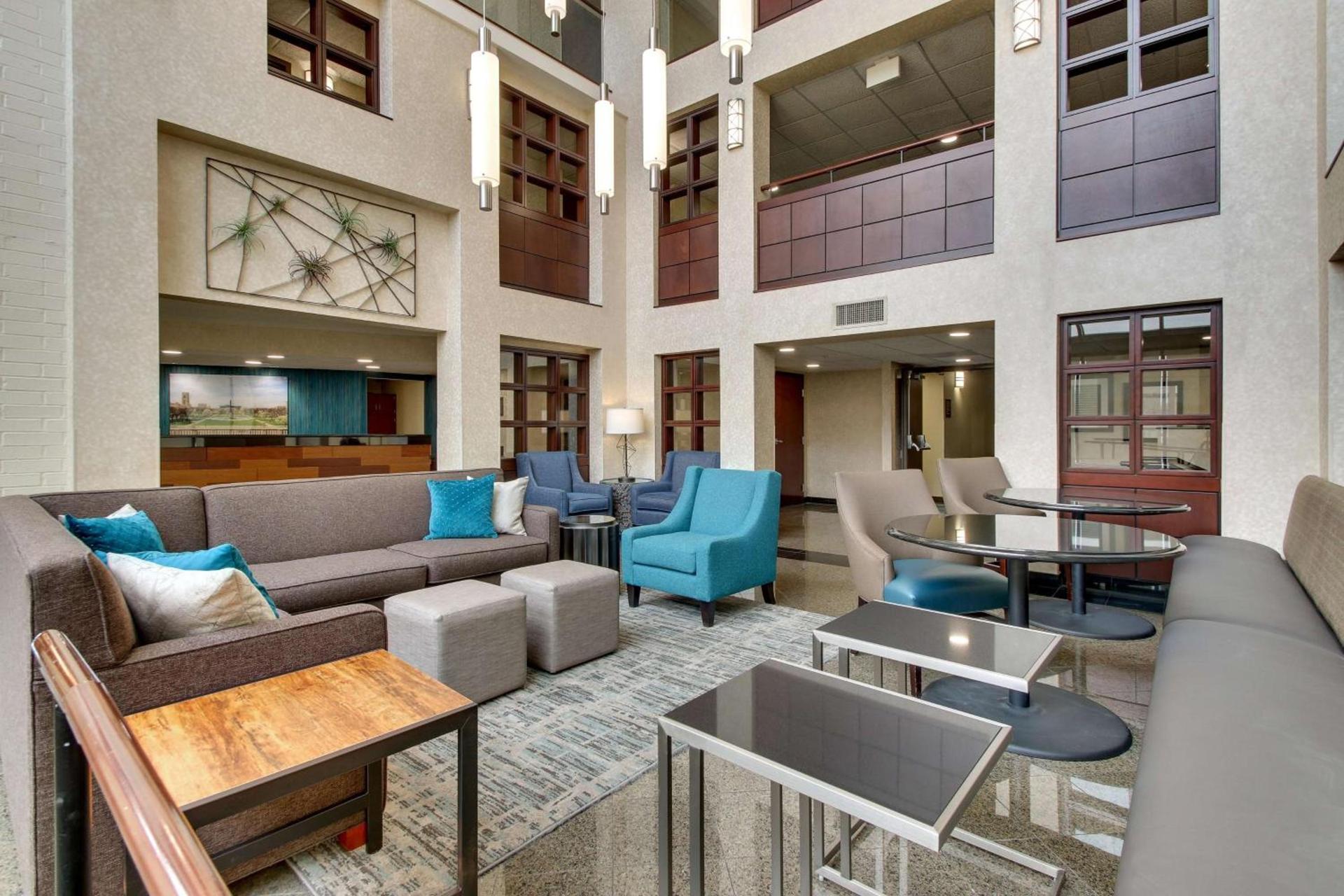 Best Western Plus Indianapolis photo 2
