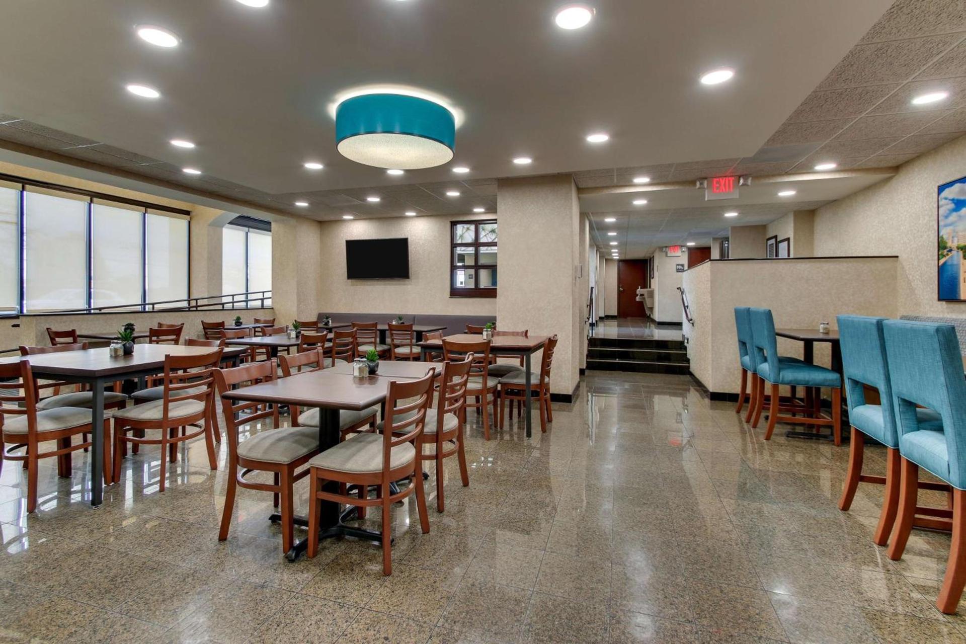Best Western Plus Indianapolis photo 5