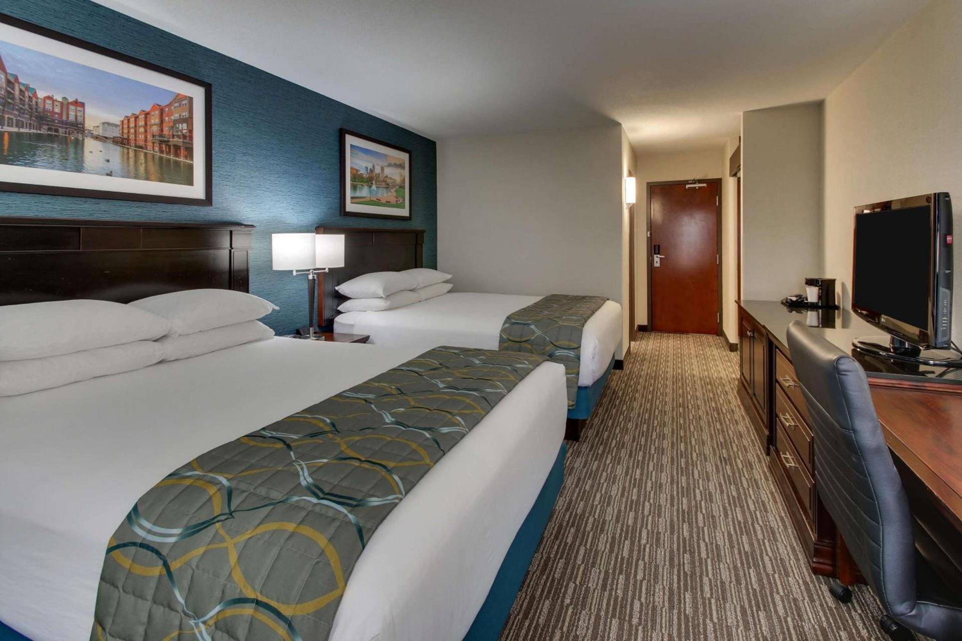 Best Western Plus Indianapolis photo 12