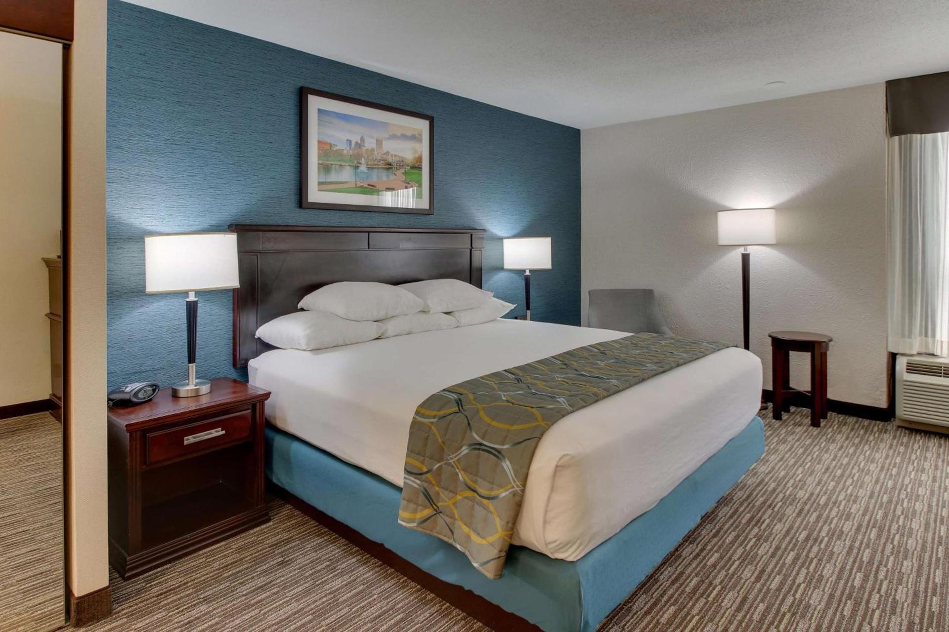 Best Western Plus Indianapolis photo 17