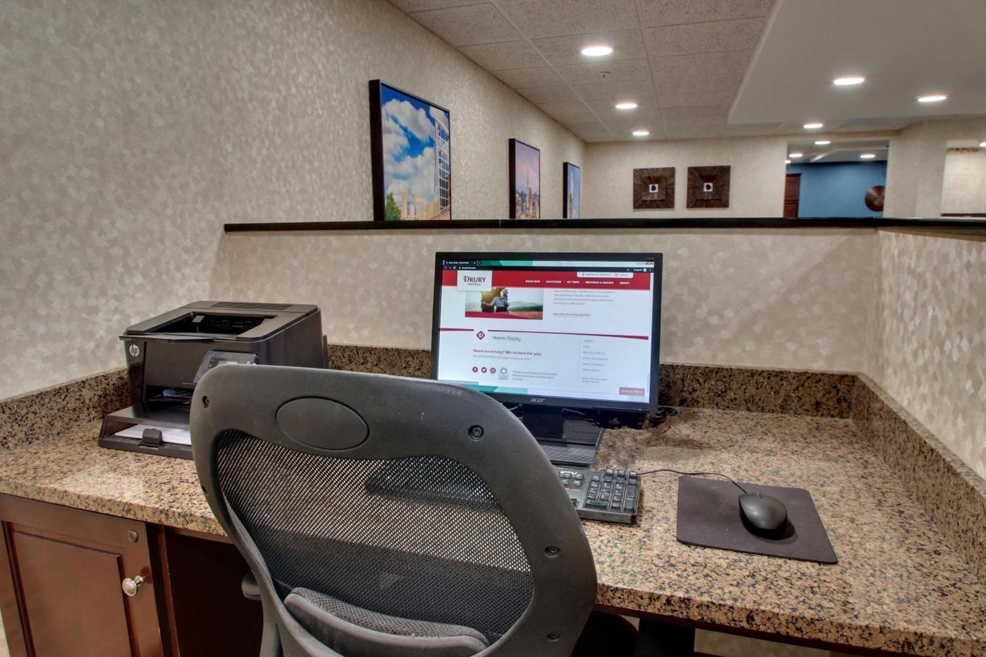 Best Western Plus Indianapolis photo 27