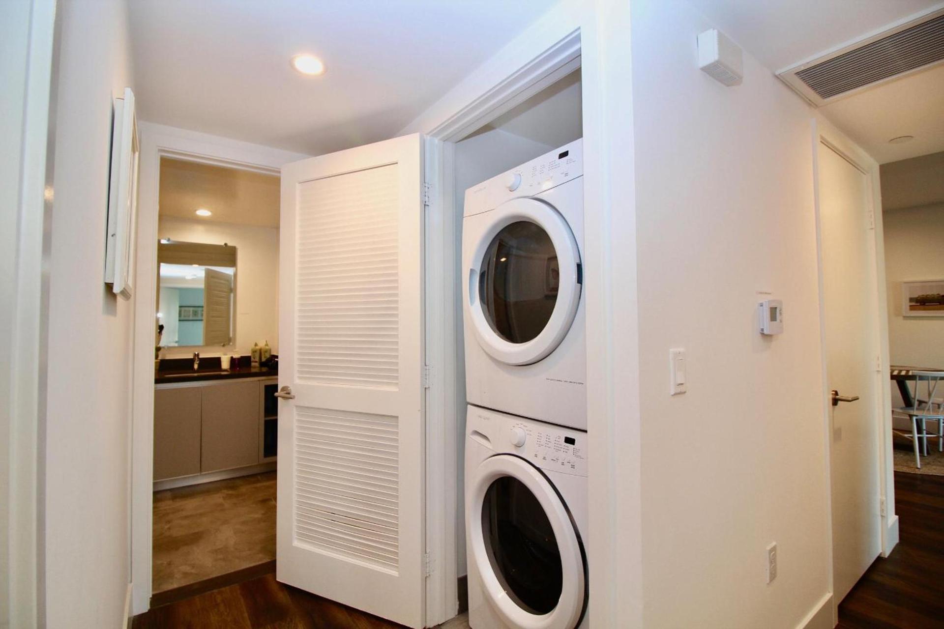 Los Angeles Premium City Suites - Free Secured Parking photo 22