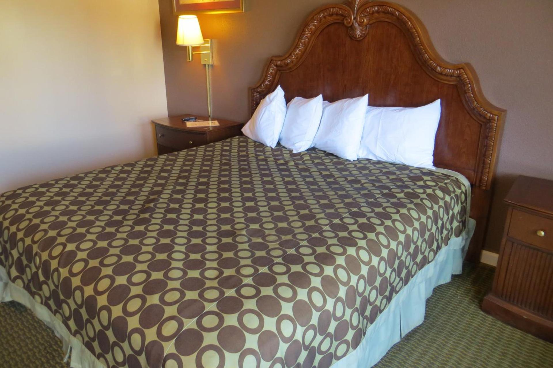 American Inn Stockton photo 9