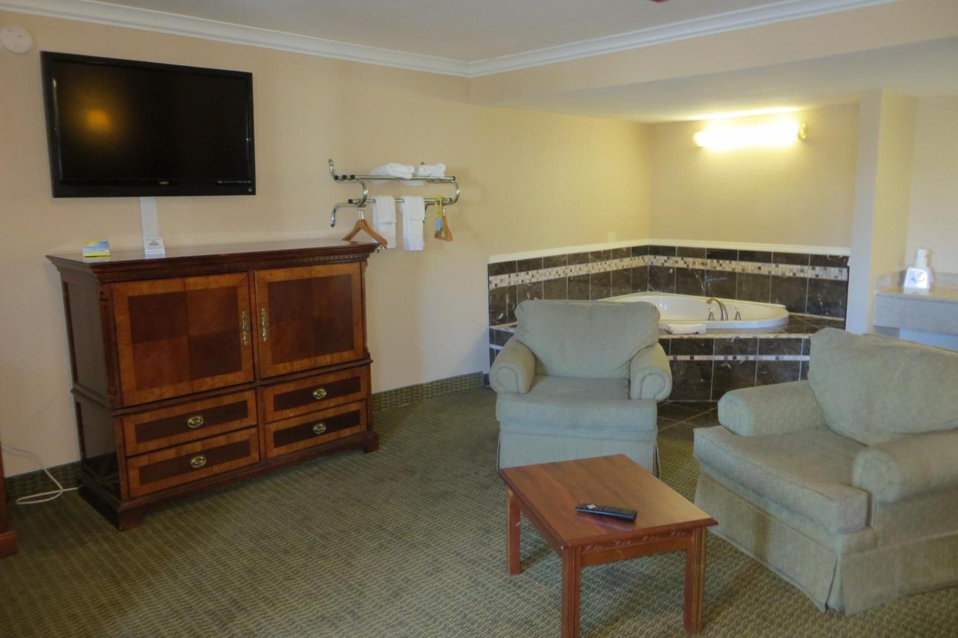American Inn Stockton photo 19