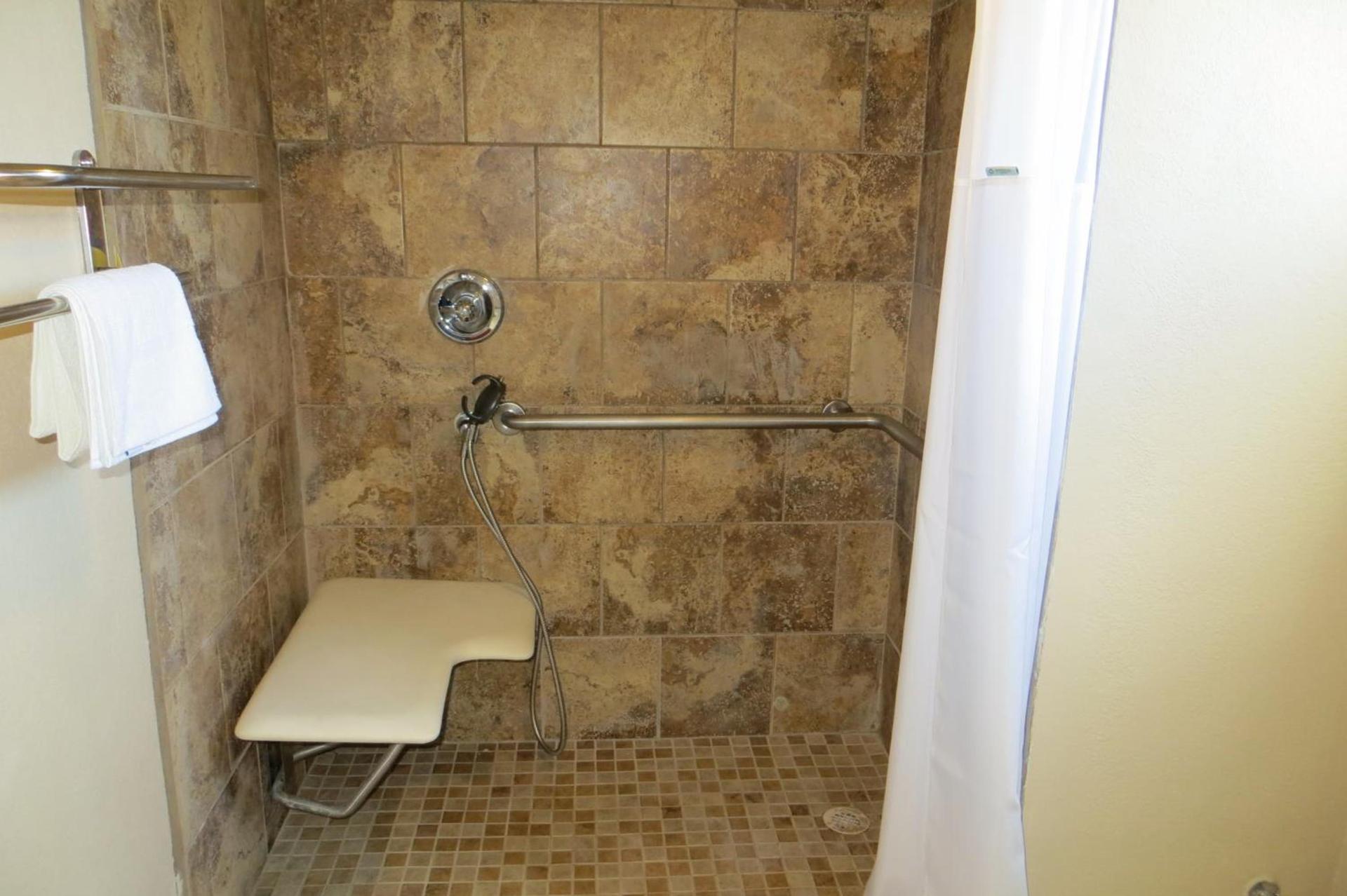 American Inn Stockton photo 33