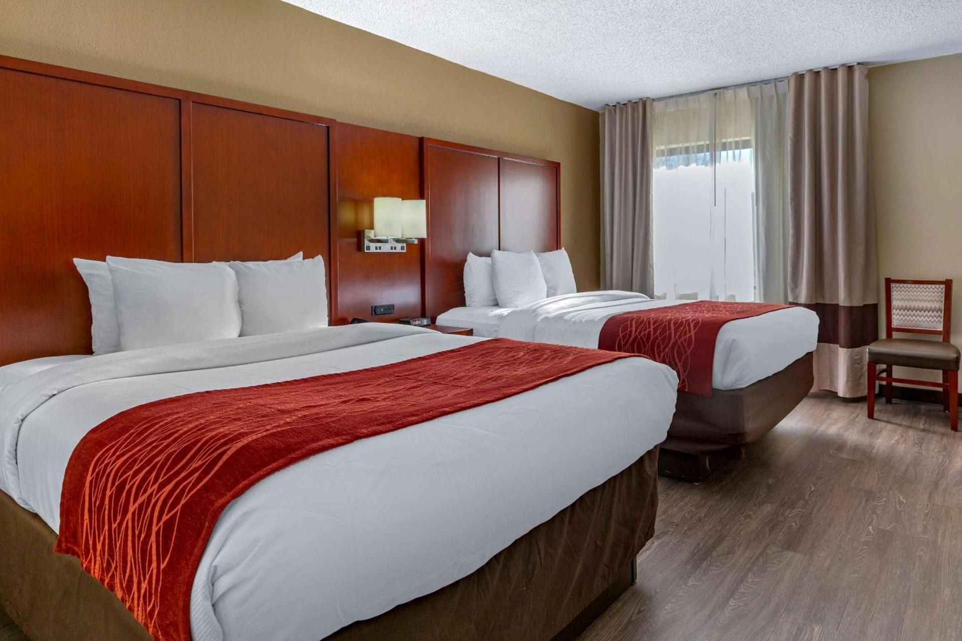 Comfort Inn Fort Mill Amusement Park at Carowinds Blvd photo 20