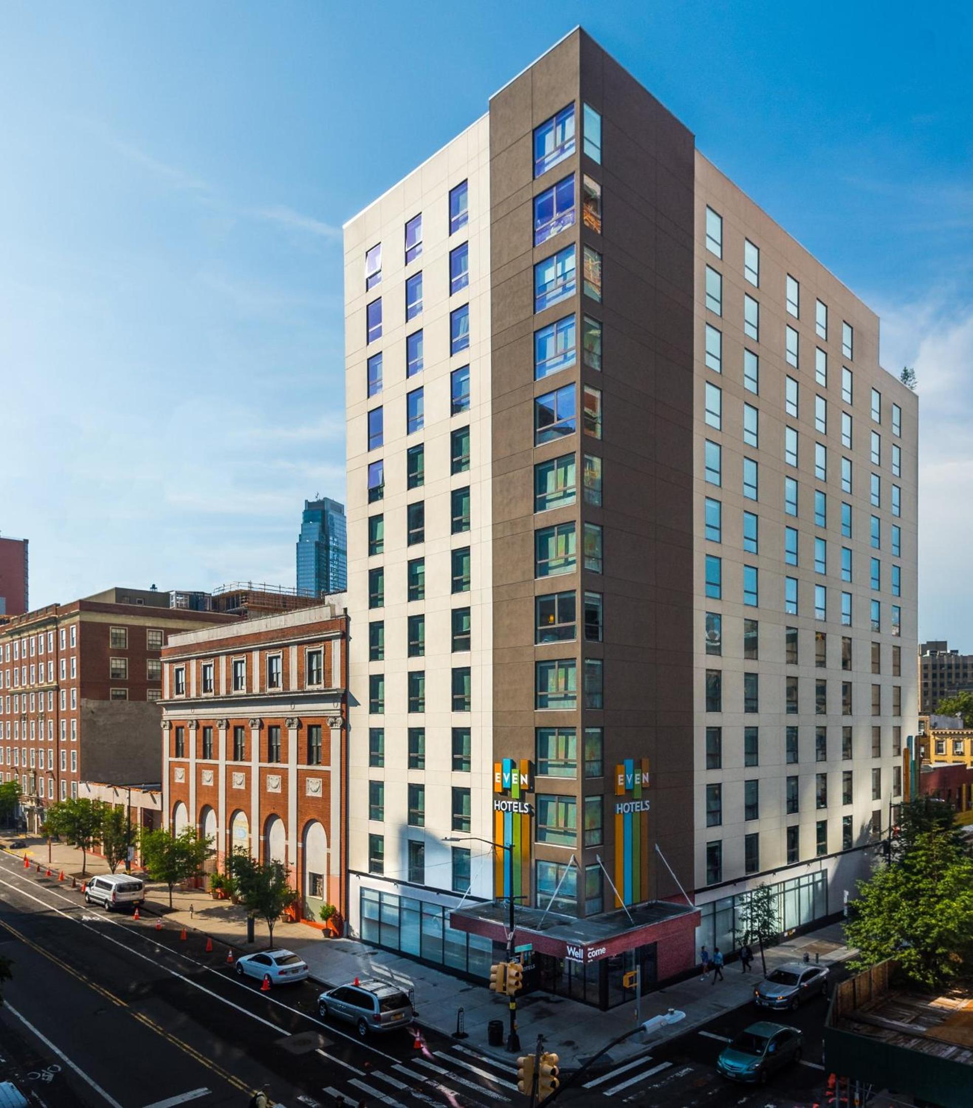 EVEN Hotel Brooklyn by IHG photo 1