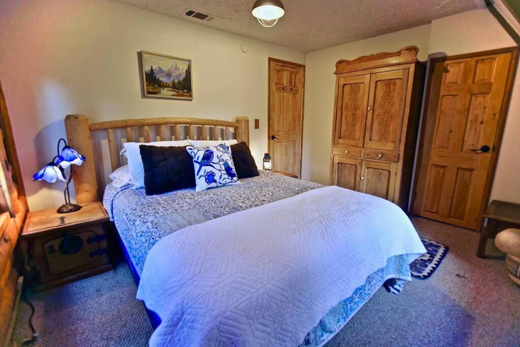 San Jacinto Lodge photo 11