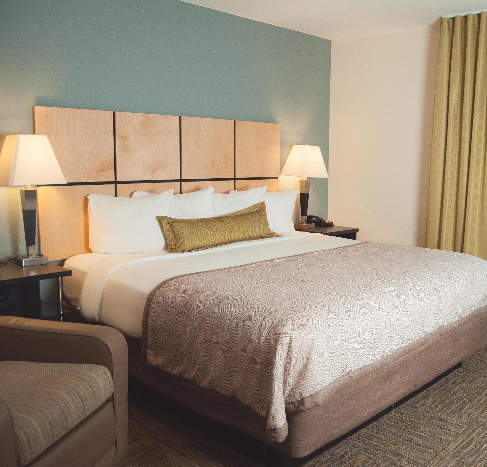 Candlewood Suites Fort Collins by IHG photo 12
