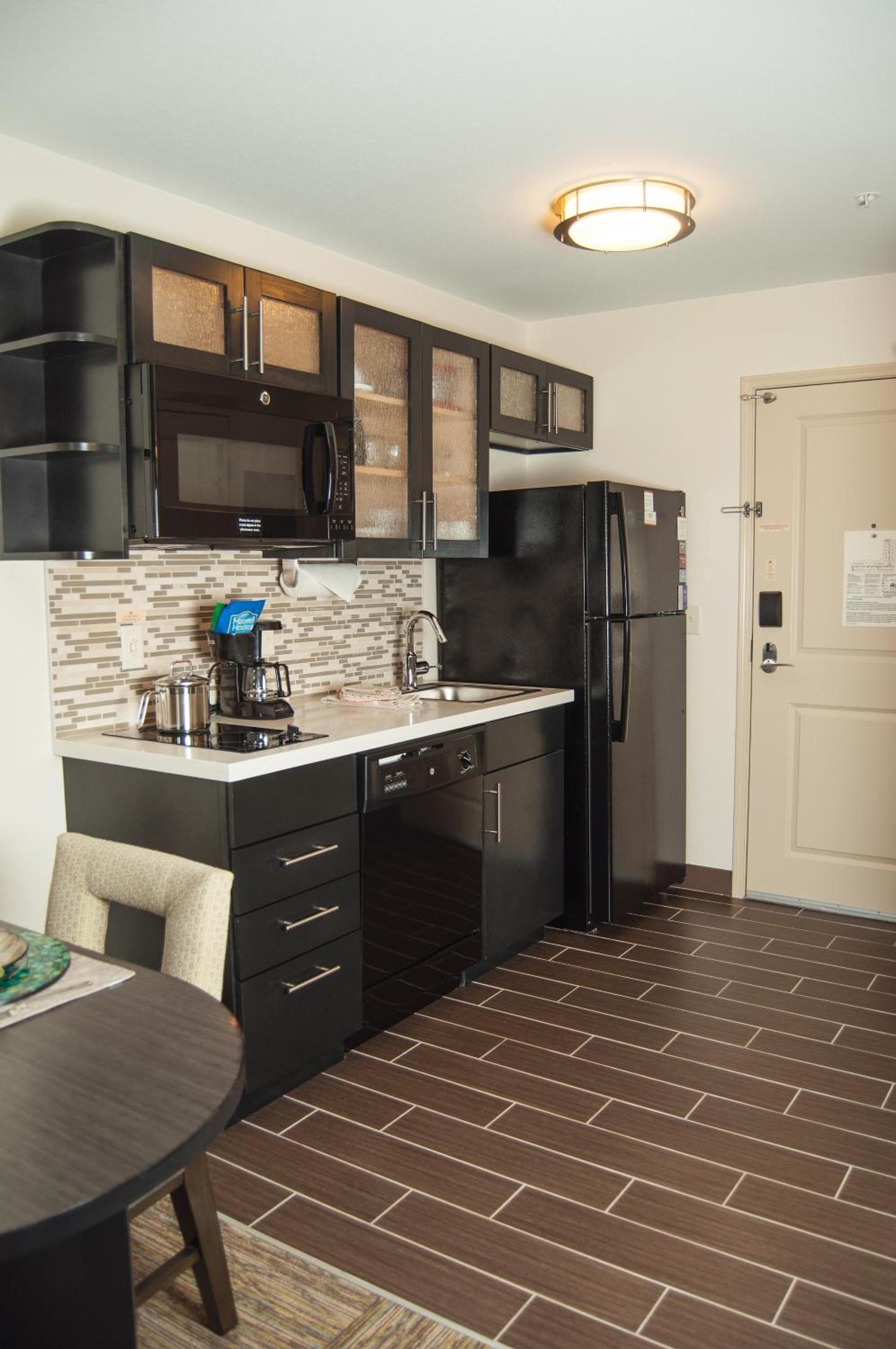 Candlewood Suites Fort Collins by IHG photo 11
