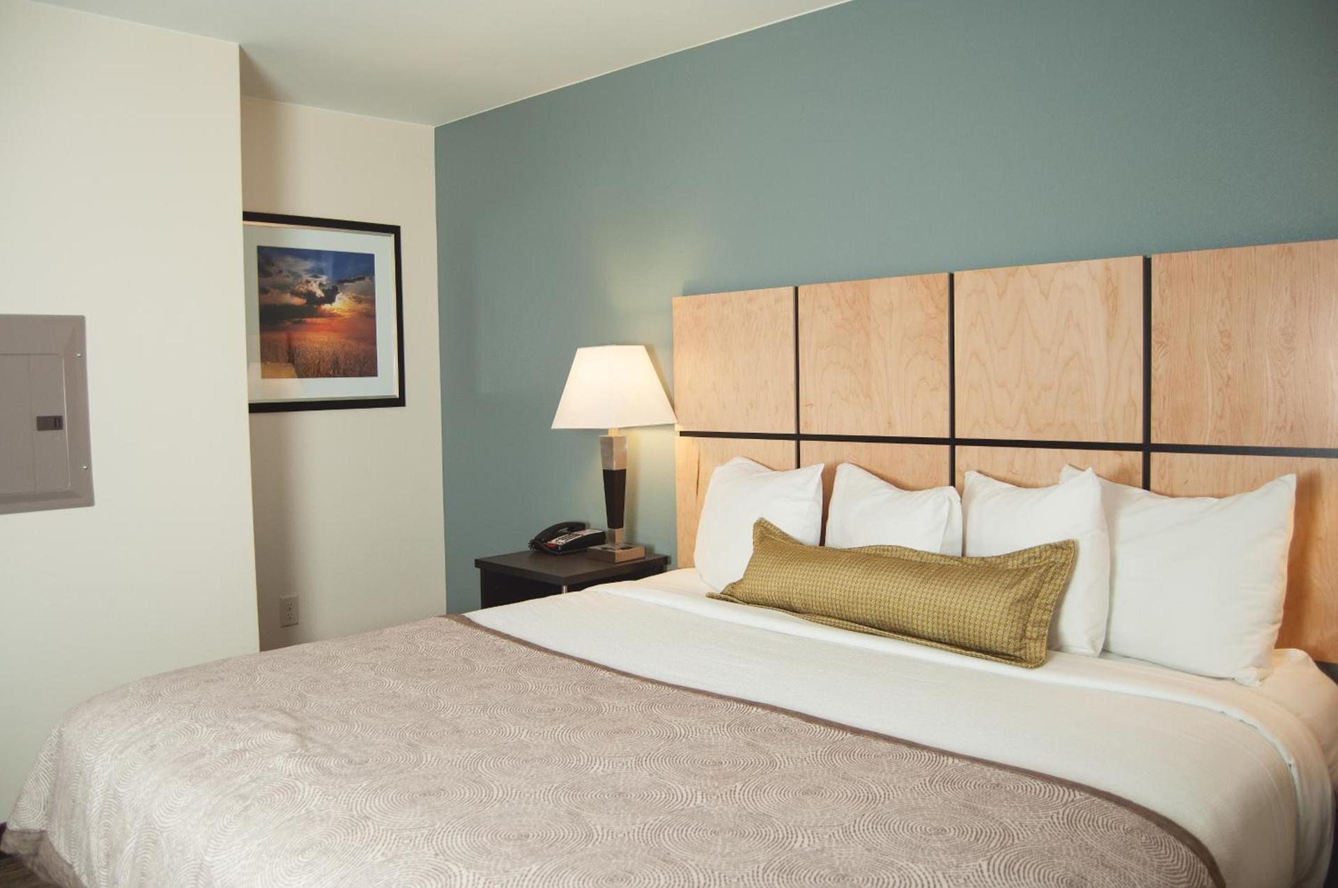 Candlewood Suites Fort Collins by IHG photo 8