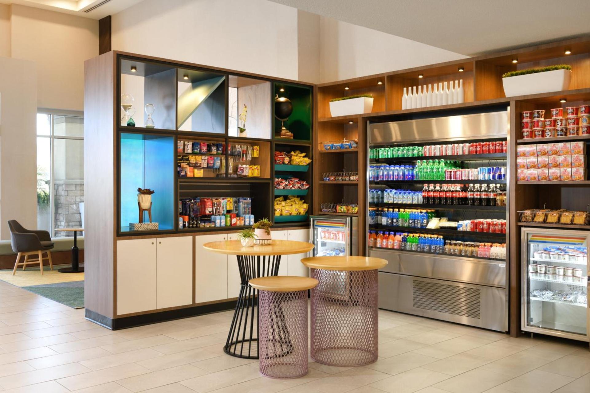 Holiday Inn & Suites Oakland - Airport by IHG photo 25