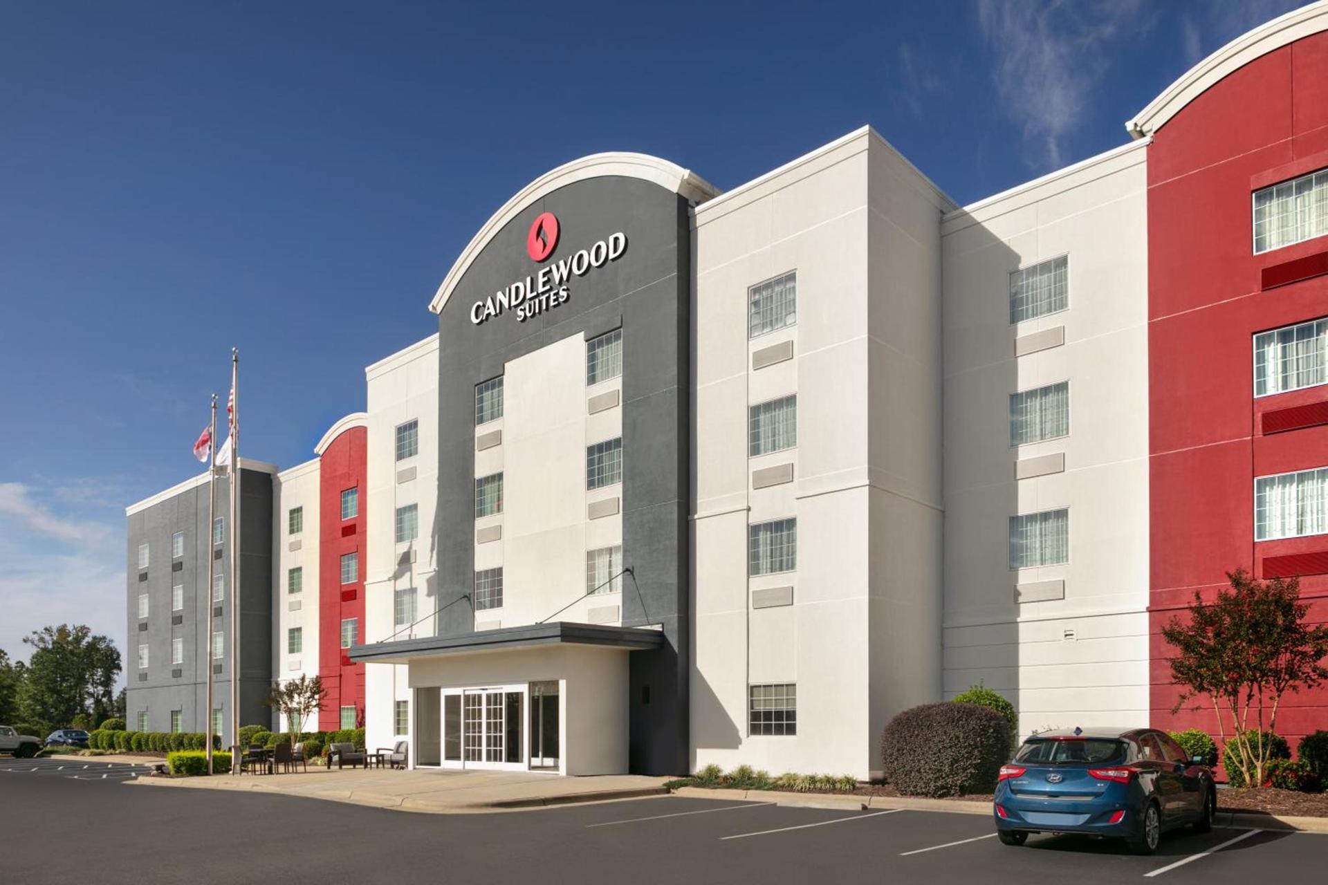 Candlewood Suites Fayetteville Fort Bragg by IHG photo 1
