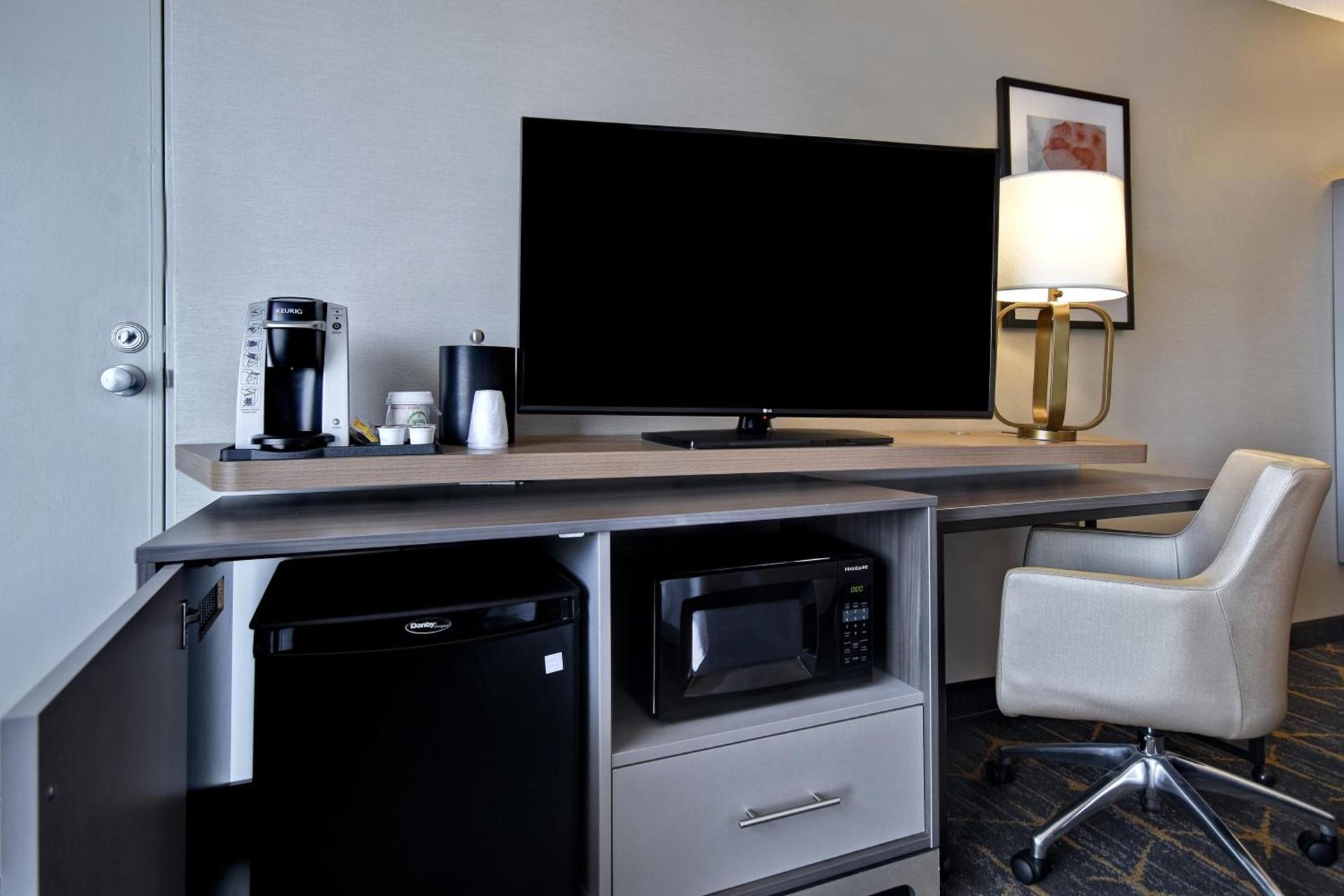 Holiday Inn Philadelphia-Cherry Hill by IHG photo 79