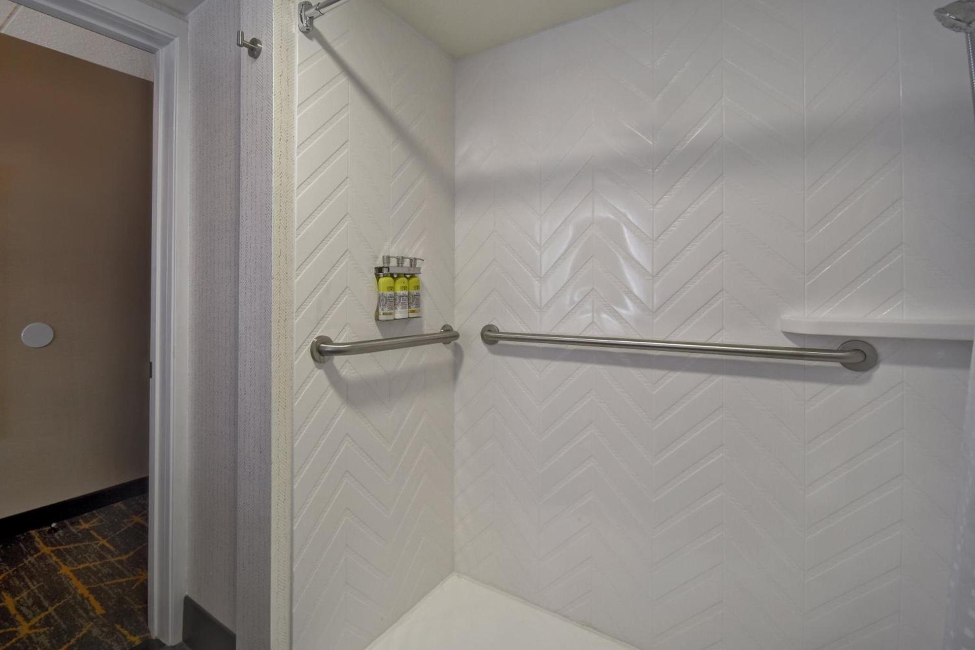 Holiday Inn Philadelphia-Cherry Hill by IHG photo 75