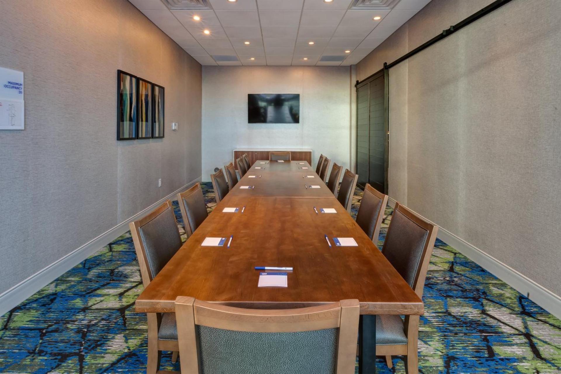 Holiday Inn Express & Suites - Cedar Springs - Grand Rapids N by IHG photo 21