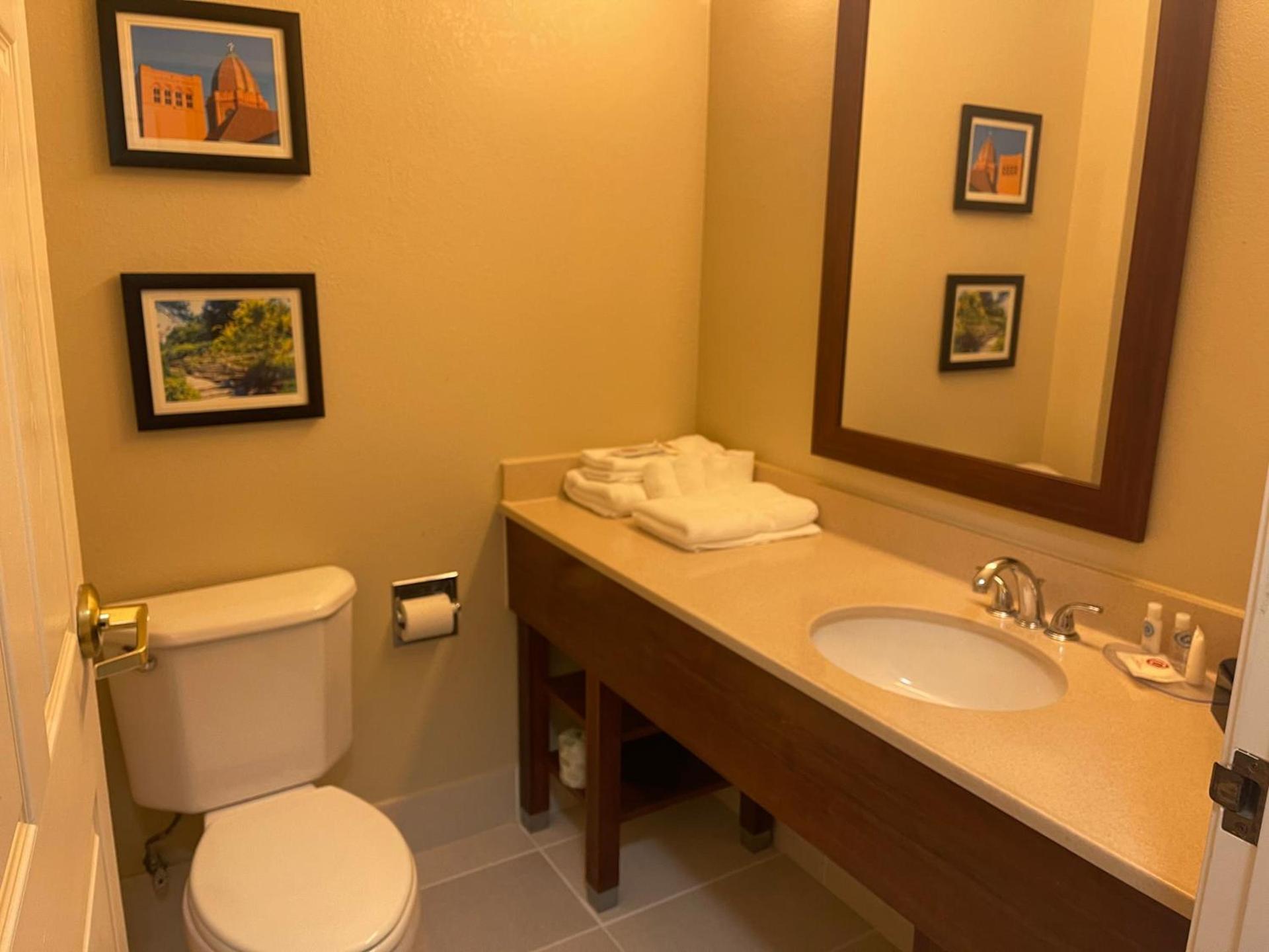 Comfort Inn & Suites Decatur-Forsyth photo 18