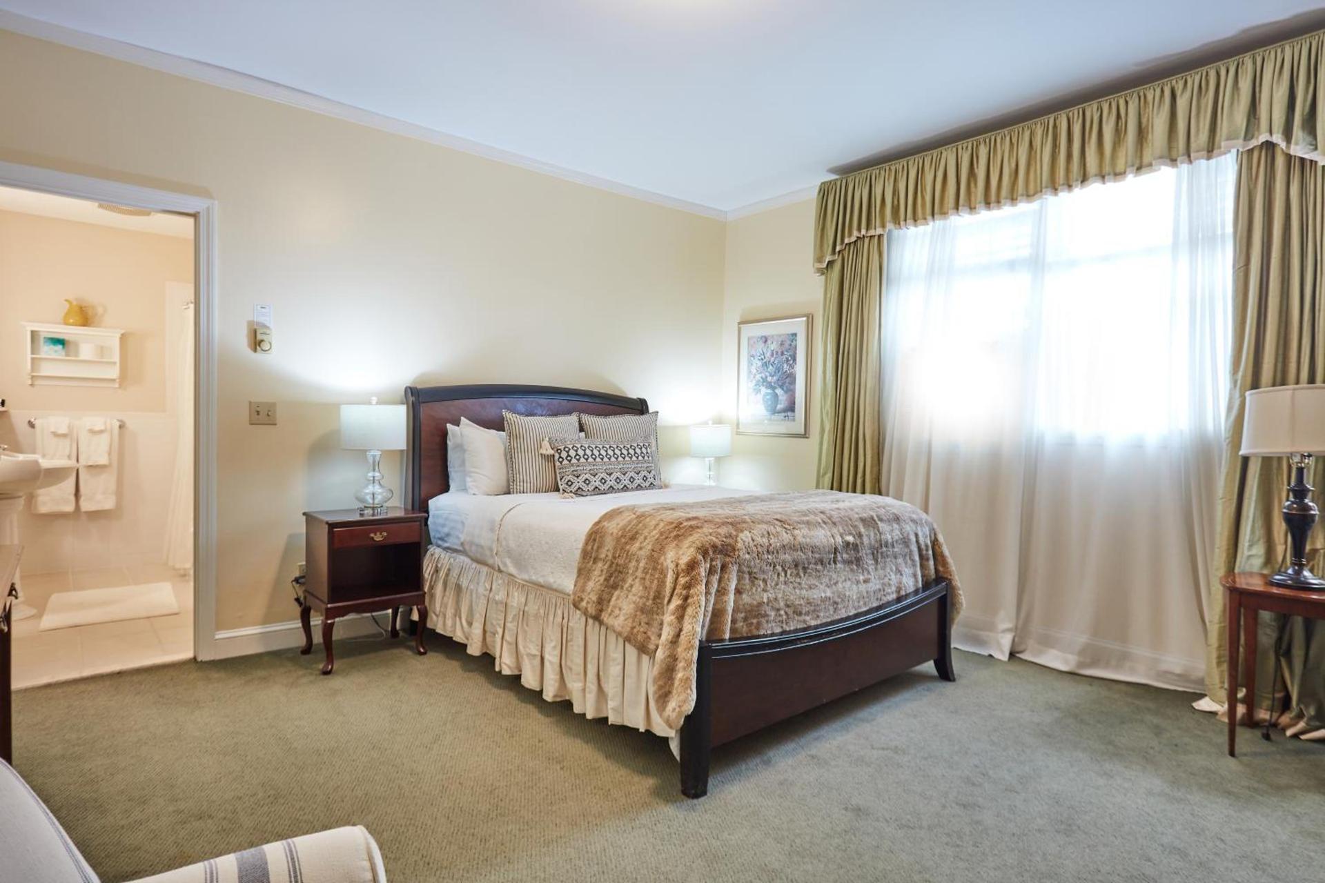 The Inn at Longshore photo 22