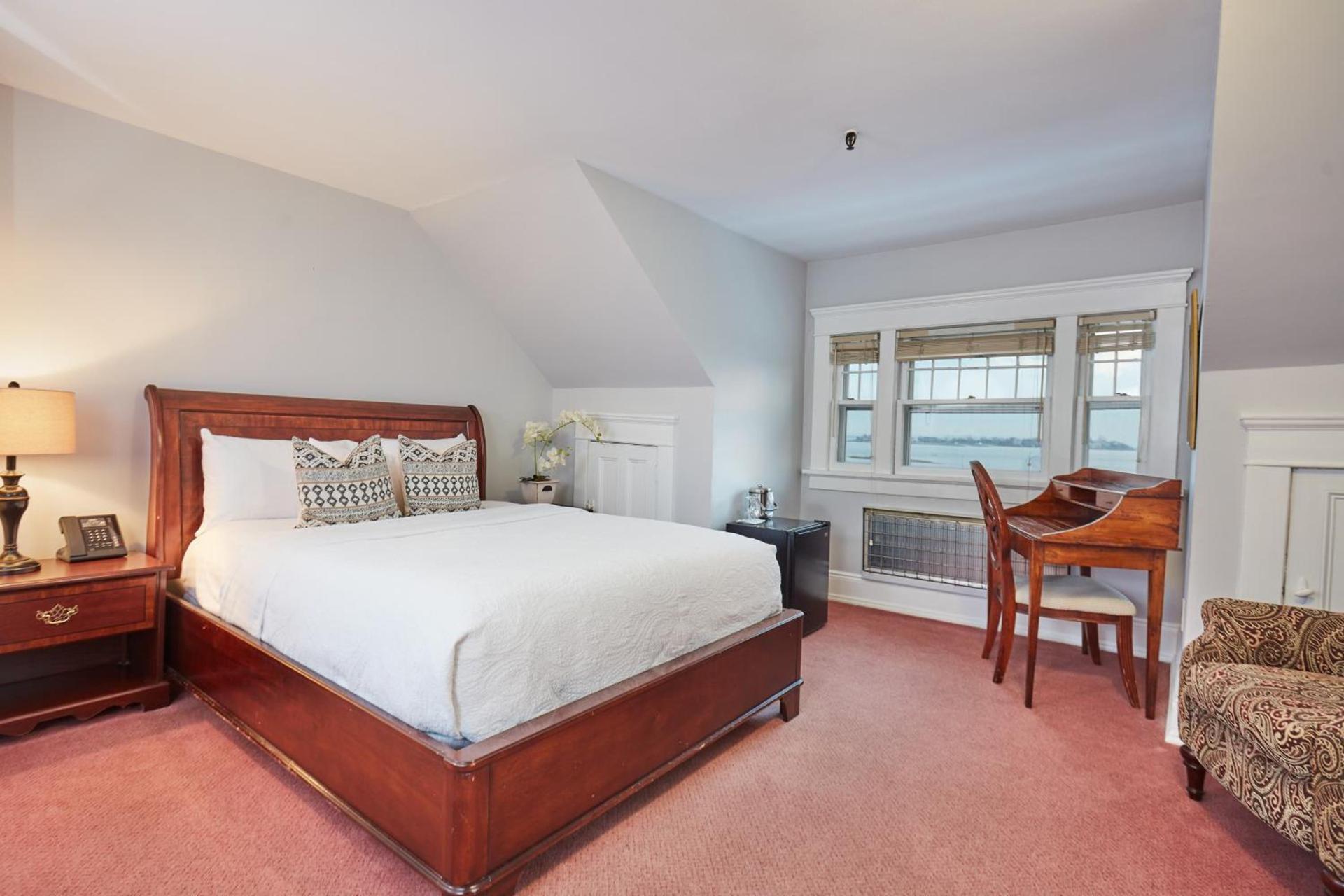 The Inn at Longshore photo 16