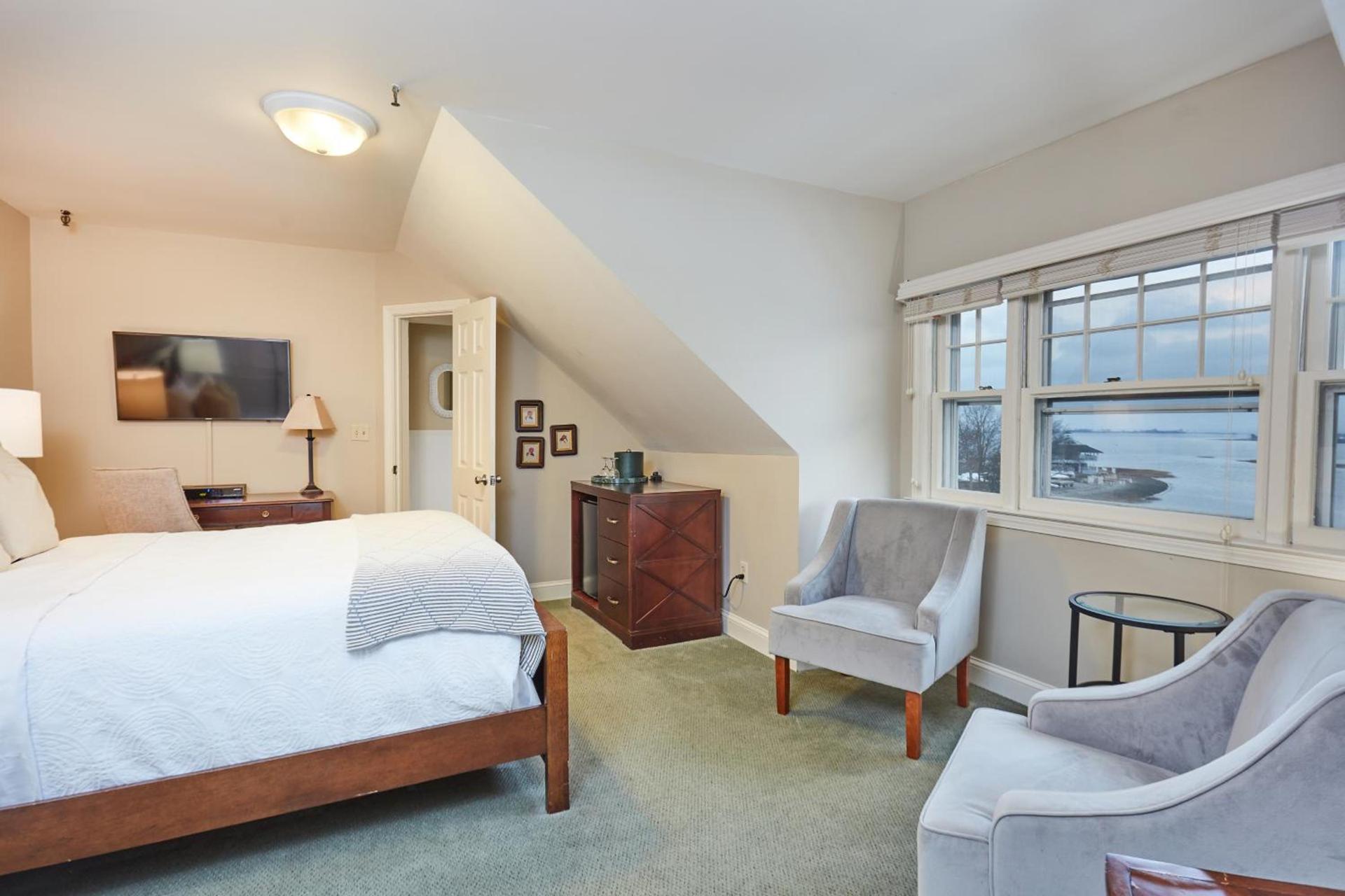 The Inn at Longshore photo 14