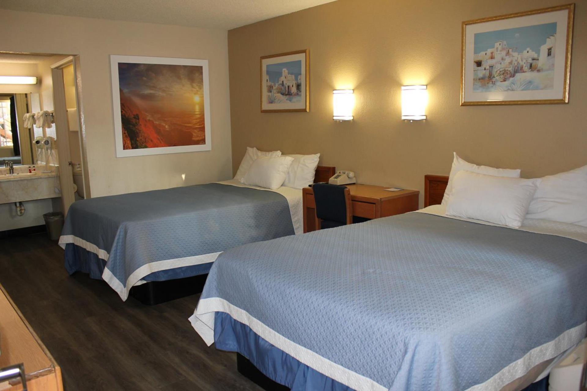 Days Inn by Wyndham Barstow photo 24
